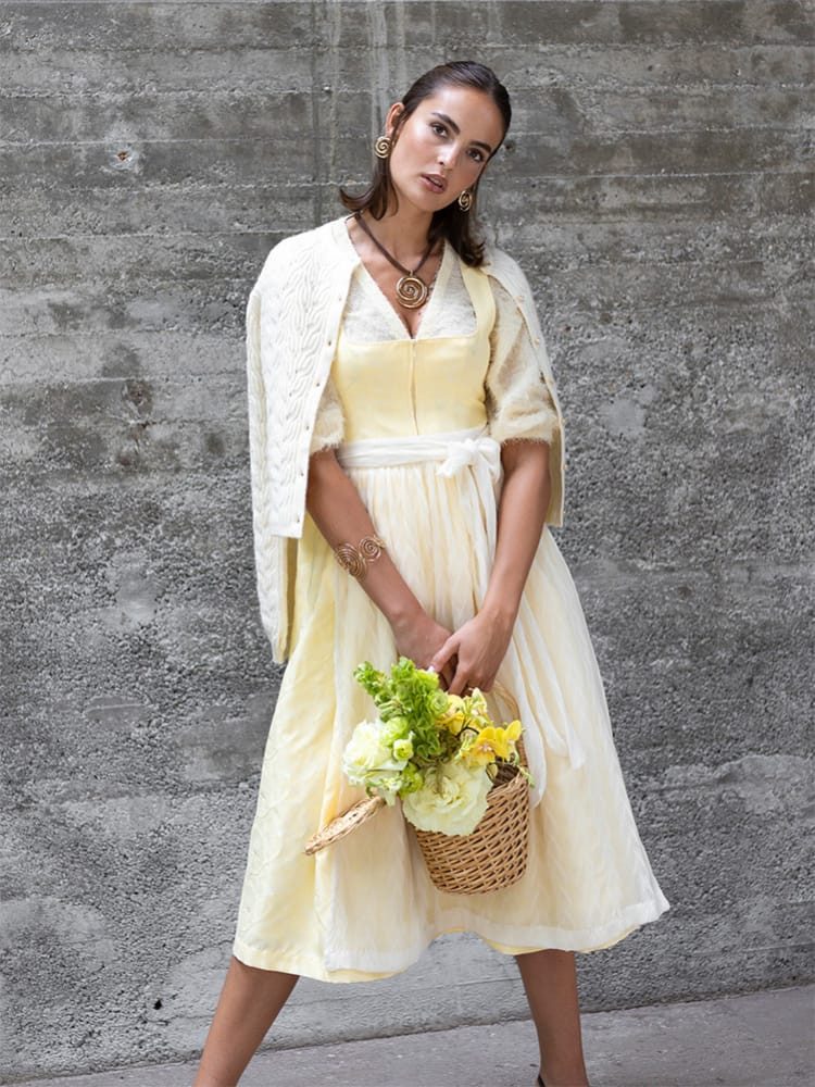 Madame Marie Trachtenjacke Trachtenjacke Avenara seidenweiß – Bild 3 von 3