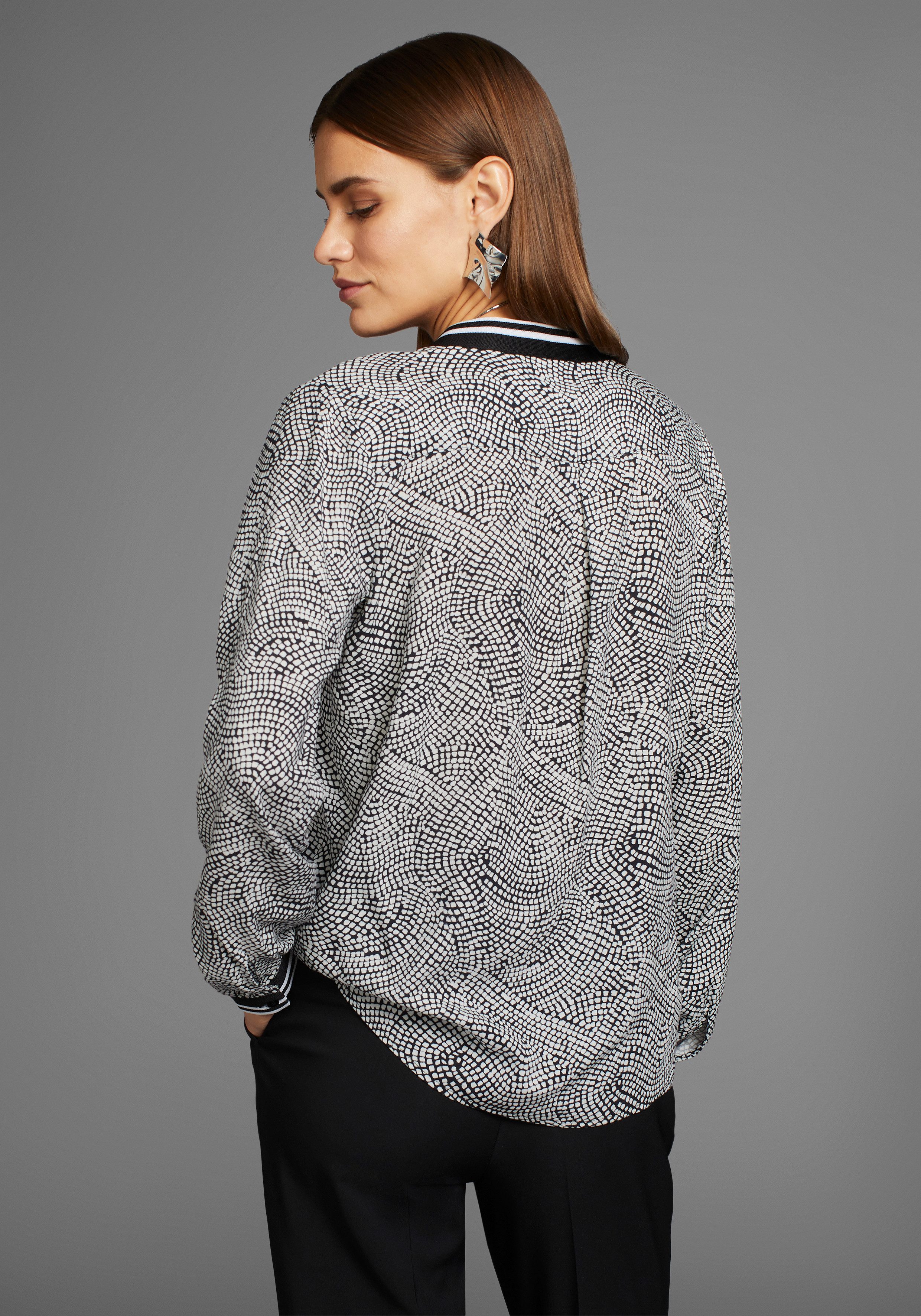 HECHTER PARIS Druckbluse mit Kontrastkragen günstig online kaufen