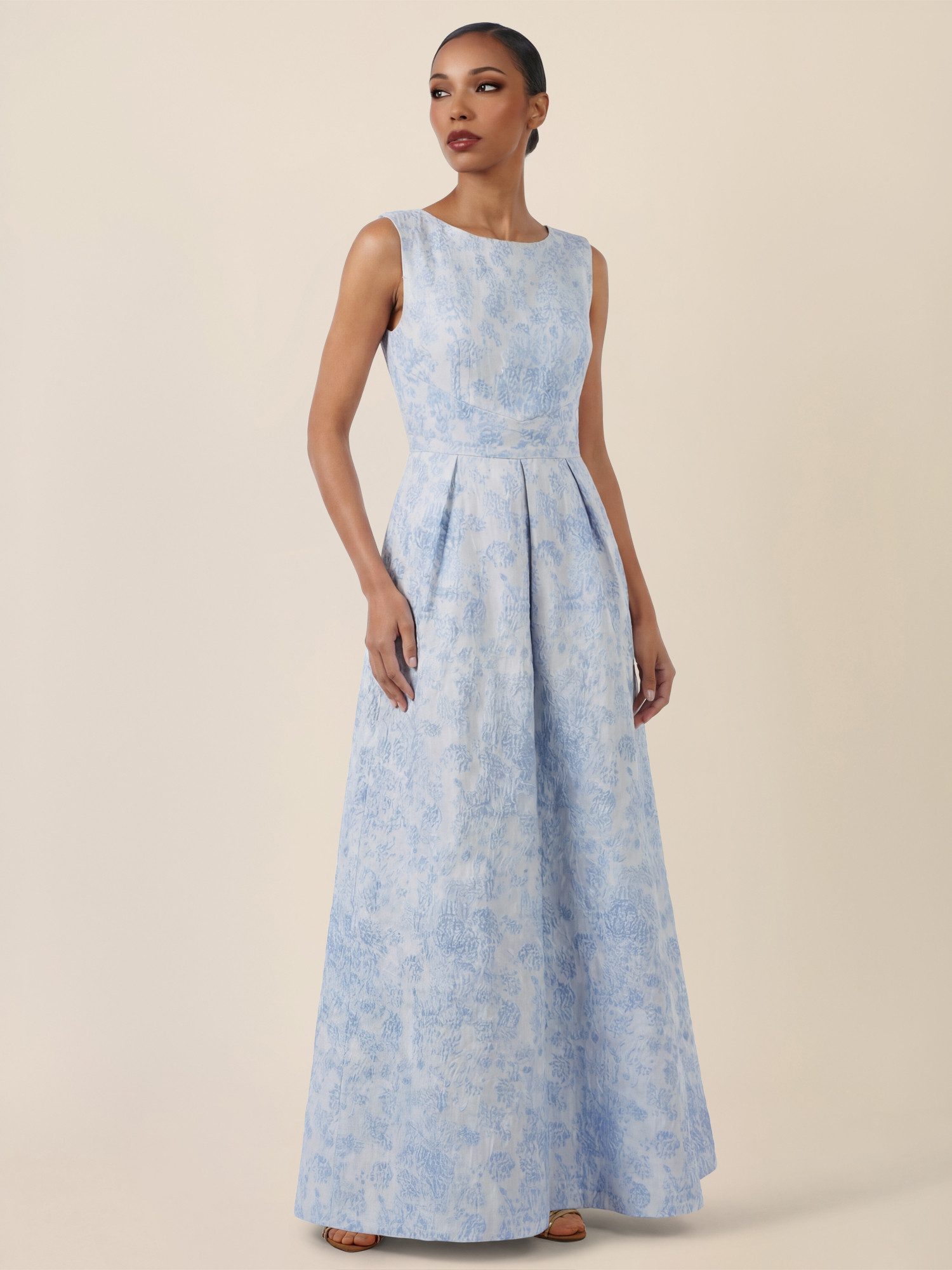Apart Abendkleid mit floralem Strukturmuster günstig online kaufen