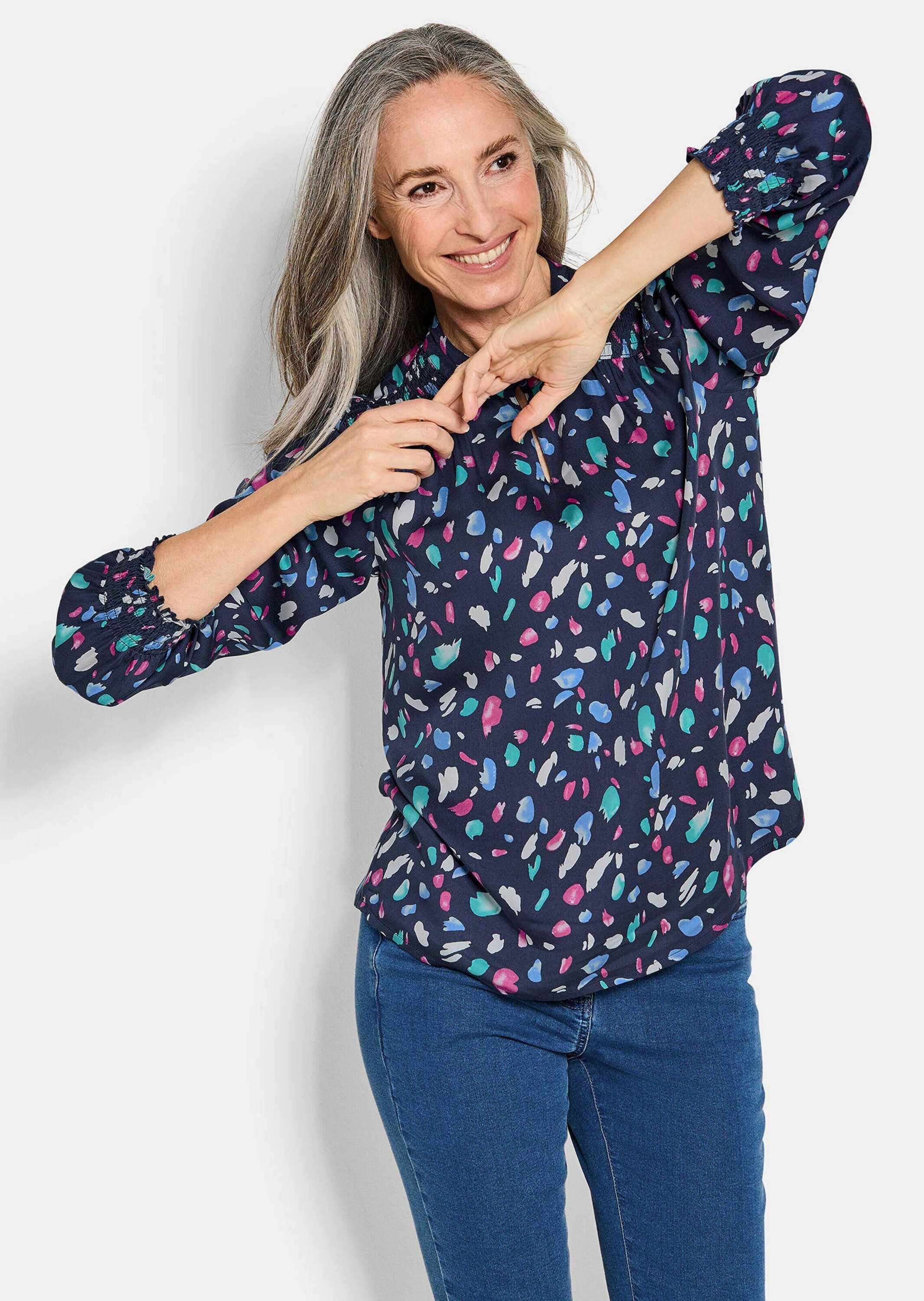 GOLDNER Klassische Bluse Elegante Satinbluse mit Smok-Details Viskosebluse mit Tupfenmuster, Stehkragen und Langarm