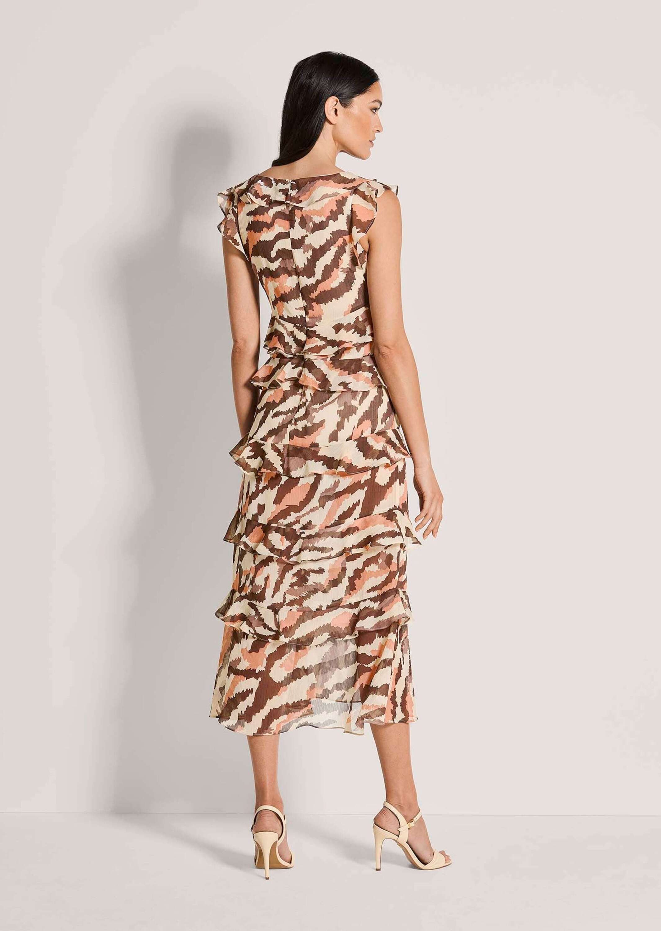 MADELEINE Midikleid Sommerkleid mit Animal-Print Midikleid mit V-Ausschnitt, Volants, Wadenlänge und ohne Arm