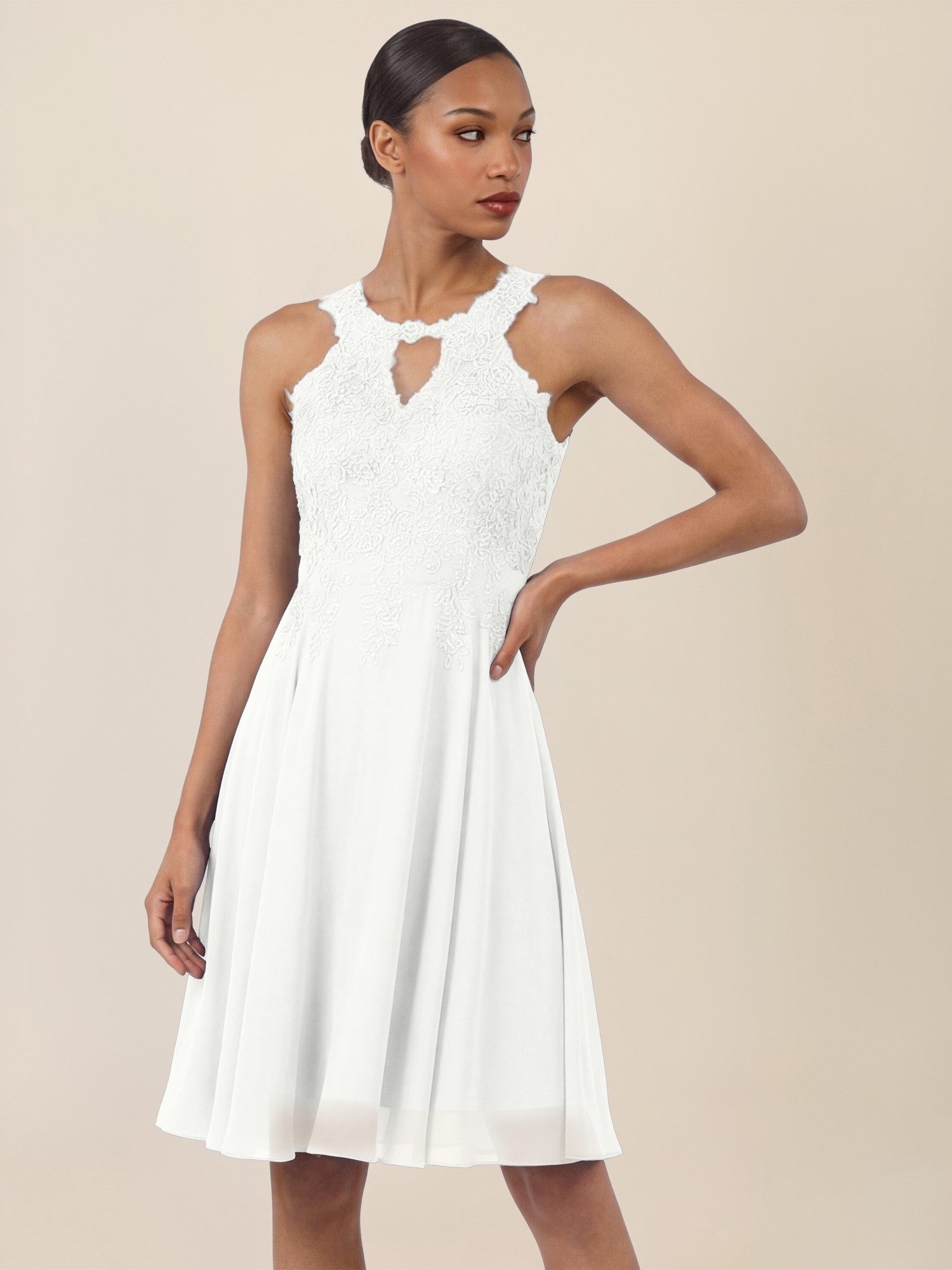 Apart Cocktailkleid mit floraler Spitzenpracht günstig online kaufen