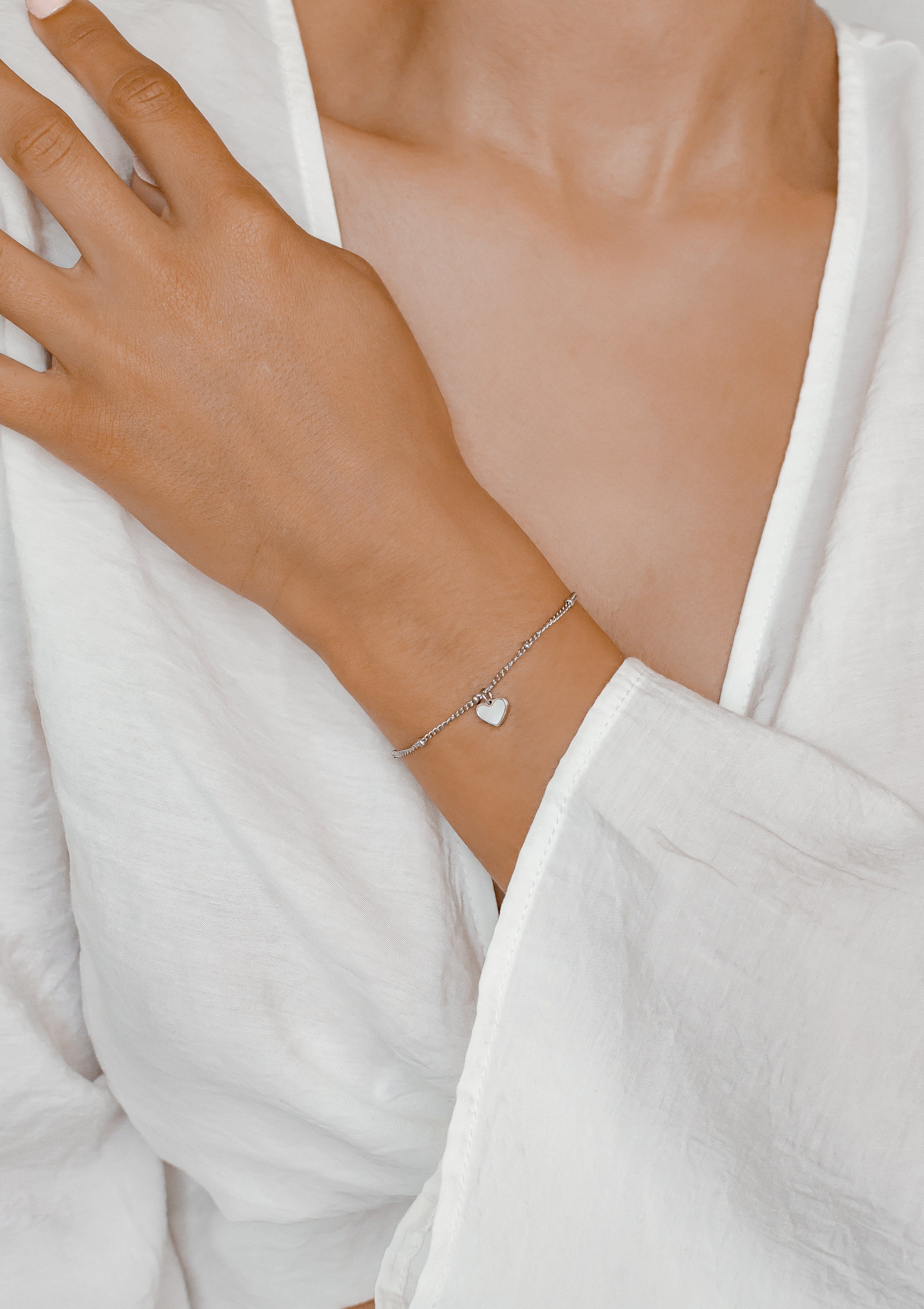 Hey Happiness Charm-Armband Perlmutt Herz hängend, günstig online kaufen