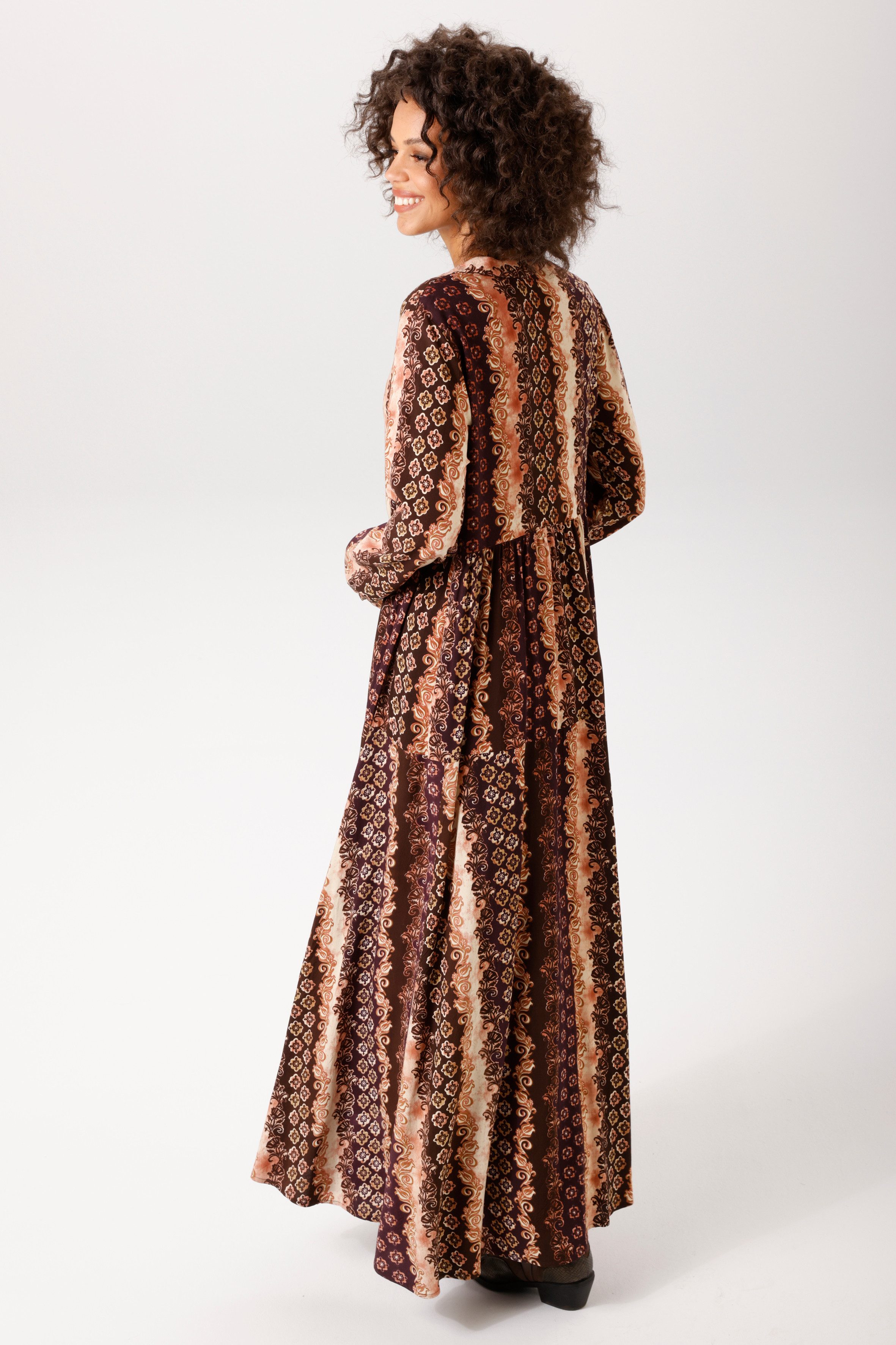 Aniston CASUAL Maxikleid im fantasievollen Muster-Mix - jedes Teil ein Unikat - NEUE KOLLEKTION