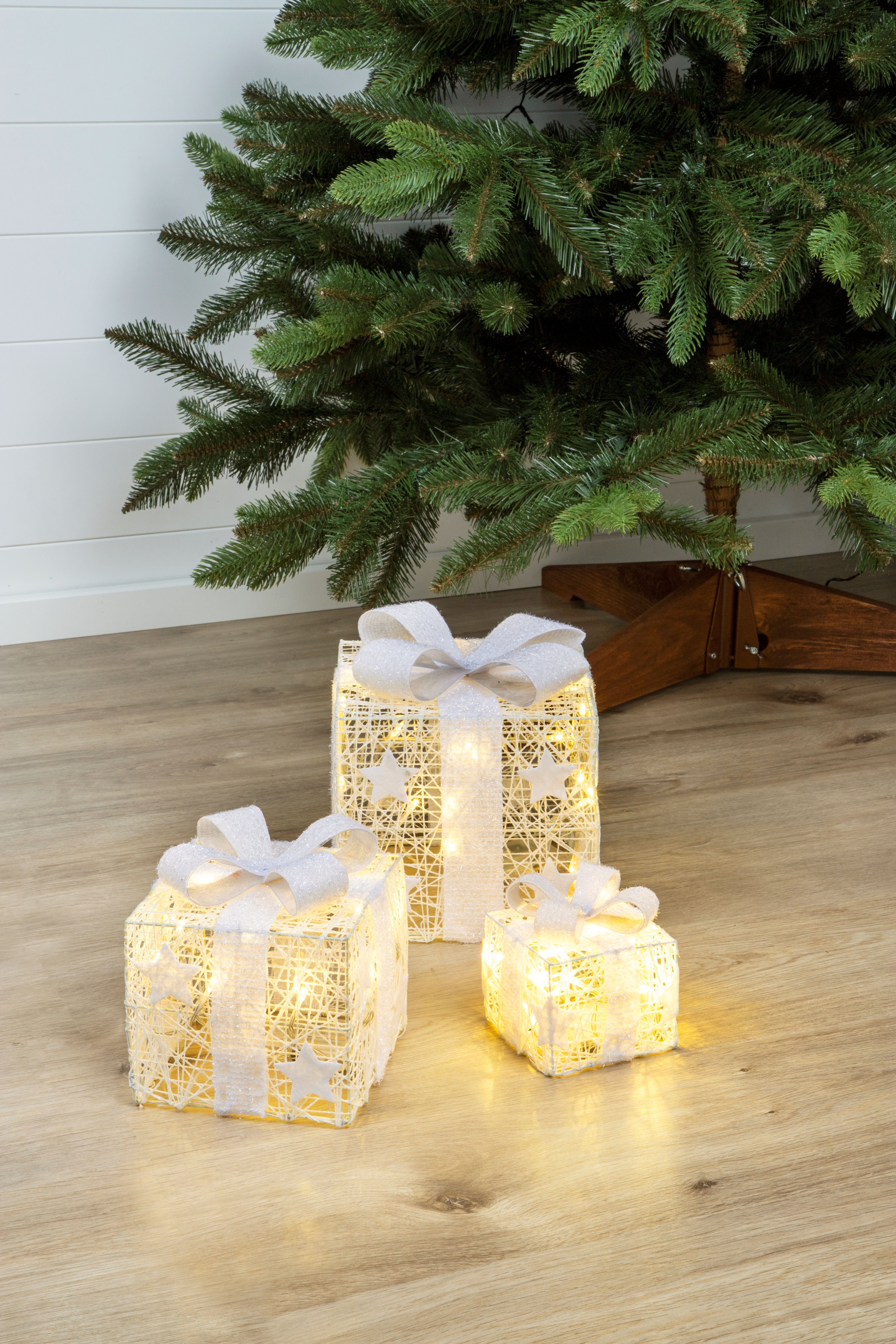 Spetebo LED Dekoobjekt LED Geschenkboxen mit Timer 3er Set - weiß, Timerfunktion, LED fest verbaut, warm weiß, Weihnachts Deko Boxen warm weiß beleuchtet