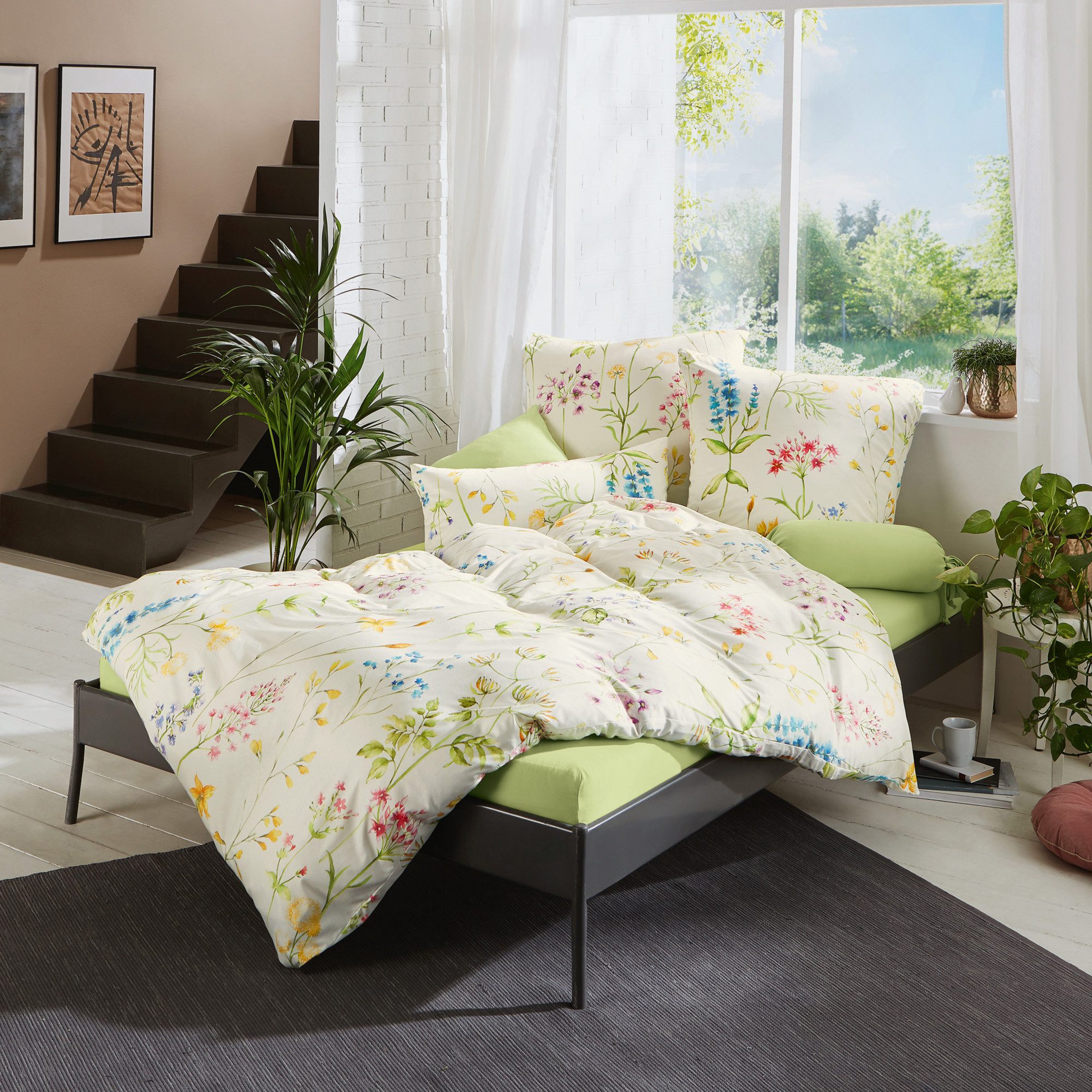 Erwin Müller Bettwäsche Bettwäsche, Mako-Satin, Schweizer Premium-Satin Blumen