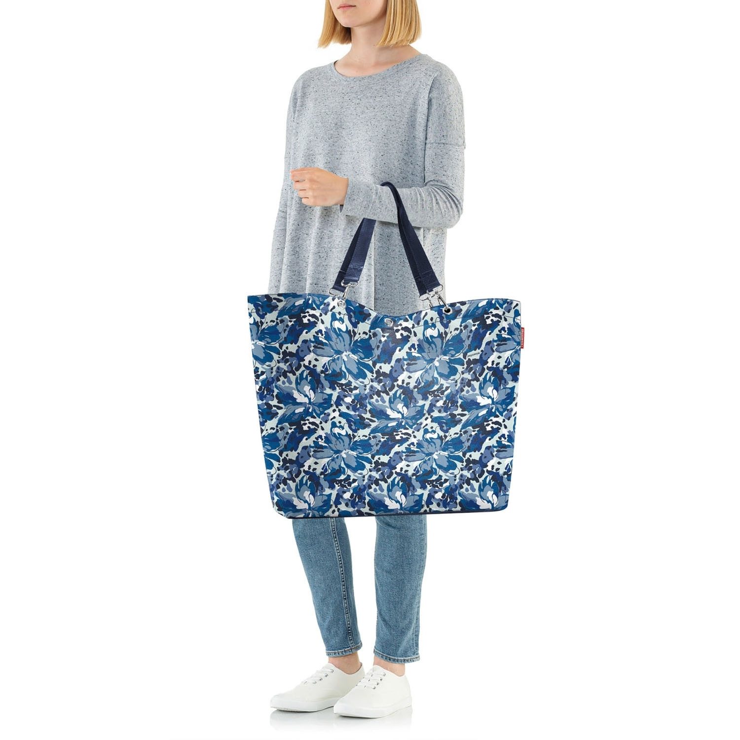 REISENTHEL® Tragetasche SHOPPER XL, Blau, Weiß, florales Muster, Polyester (1-tlg), mit Reißverschluss, wasserabweisend