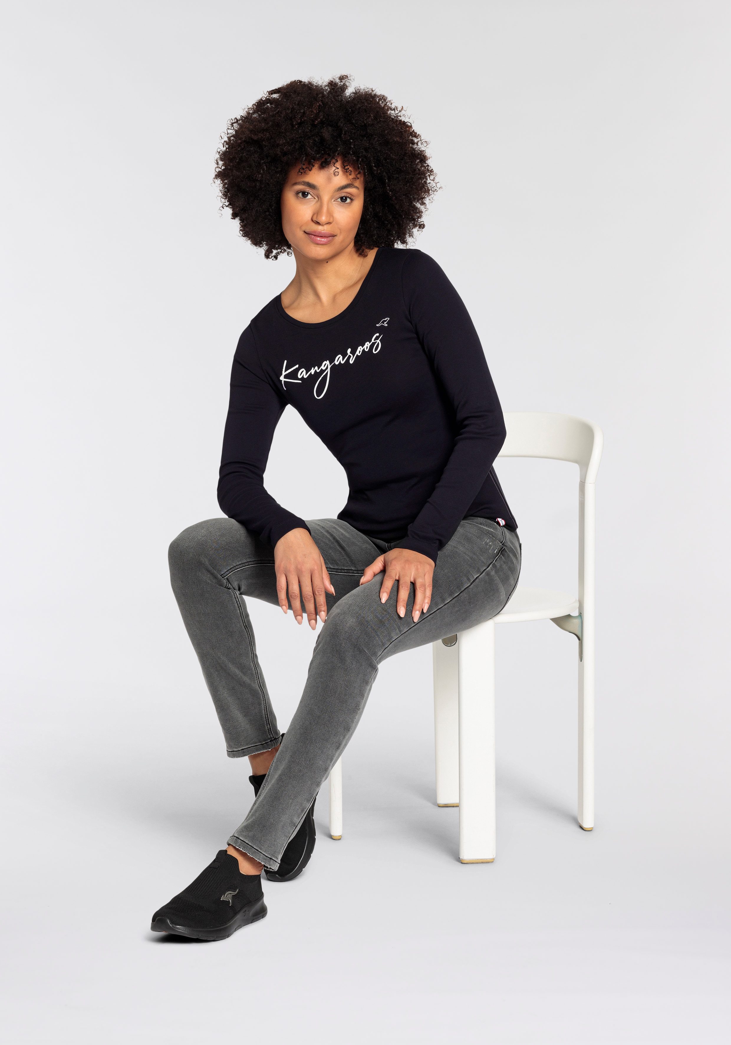 KangaROOS Jogg Pants entspannte Passform