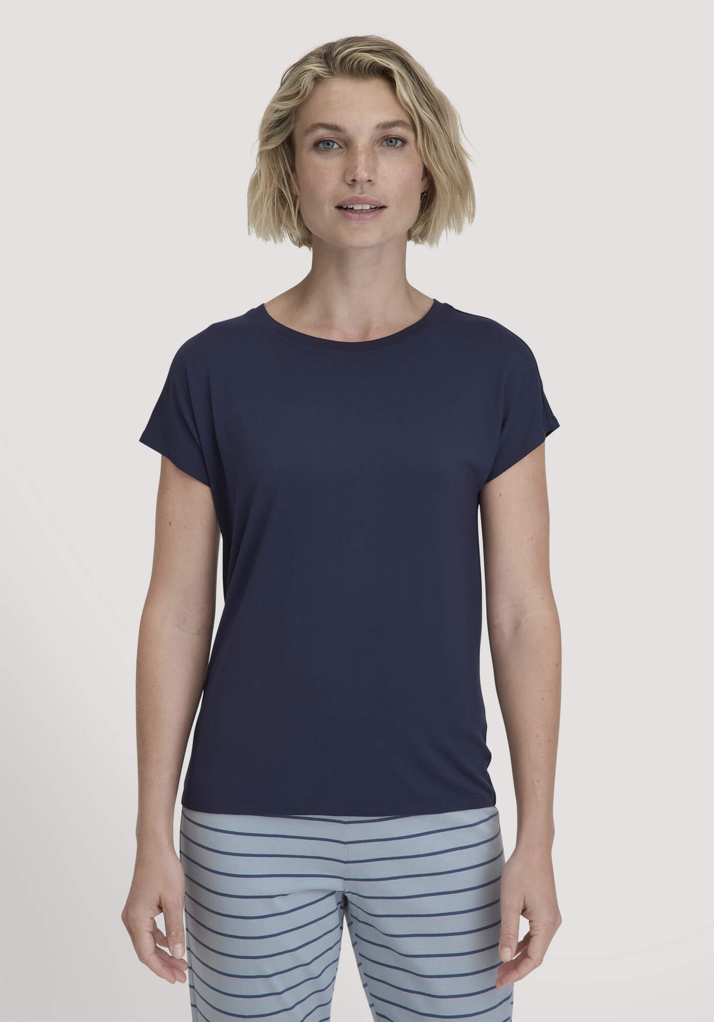 Hessnatur Pyjamaoberteil PURE FLOW aus TENCEL™ günstig online kaufen