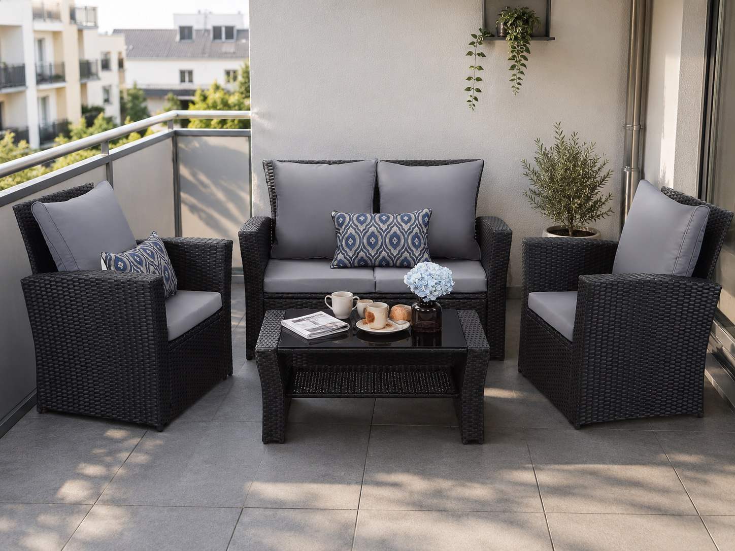 MeXo Gartenlounge-Set Polyrattan Gartenmöbel Set für 4 Personen, wetterfest, (Balkonset Sitzgruppe, 4-tlg., mit Tisch & Stauraum), hohe Rückenlehne 80 cm, breite Armlehnen 8 cm