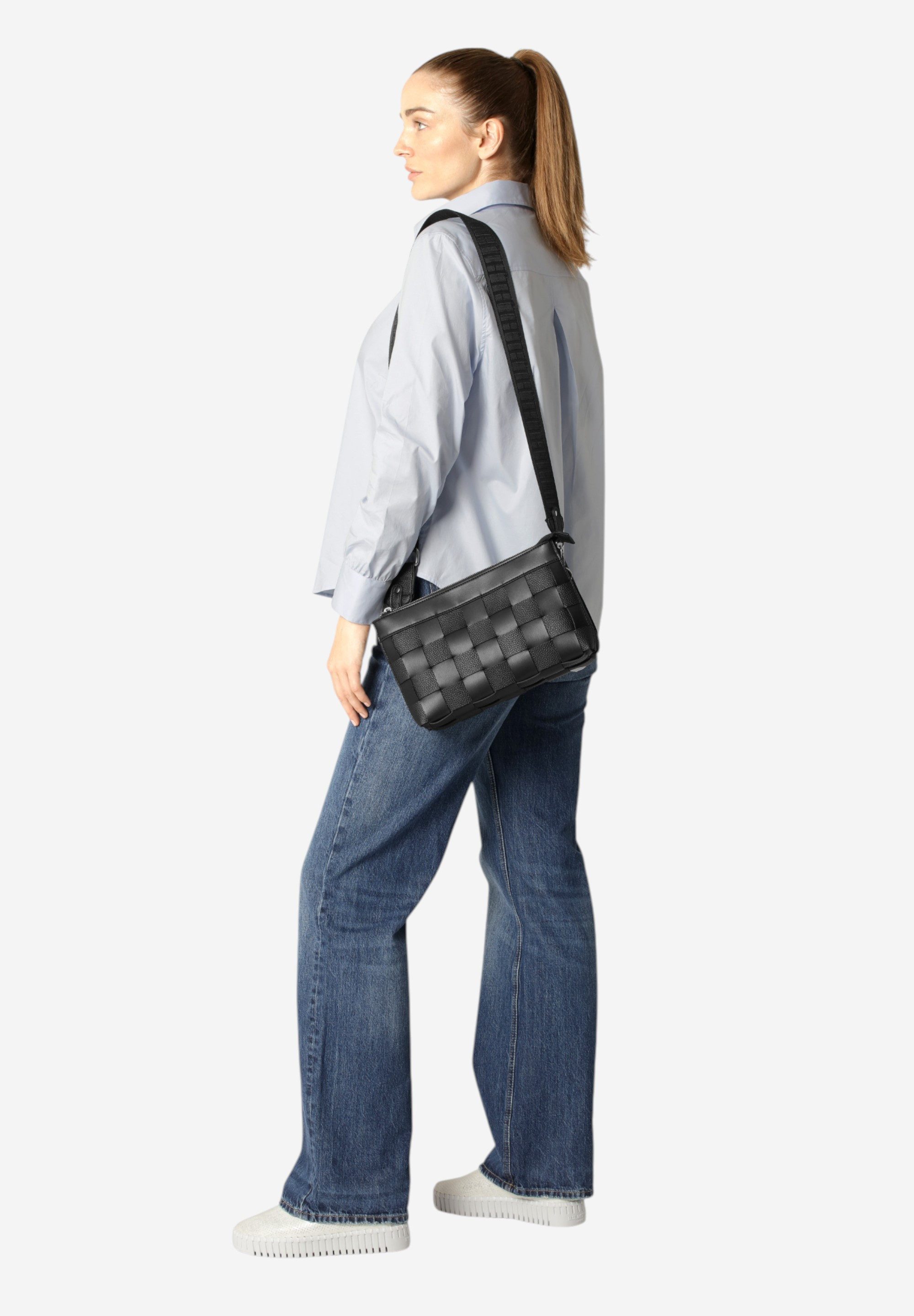 Ilse Jacobsen Umhängetasche CHIP12, Praktische Schultertasche, flexibel, amnehmbarer Logo-Gurt