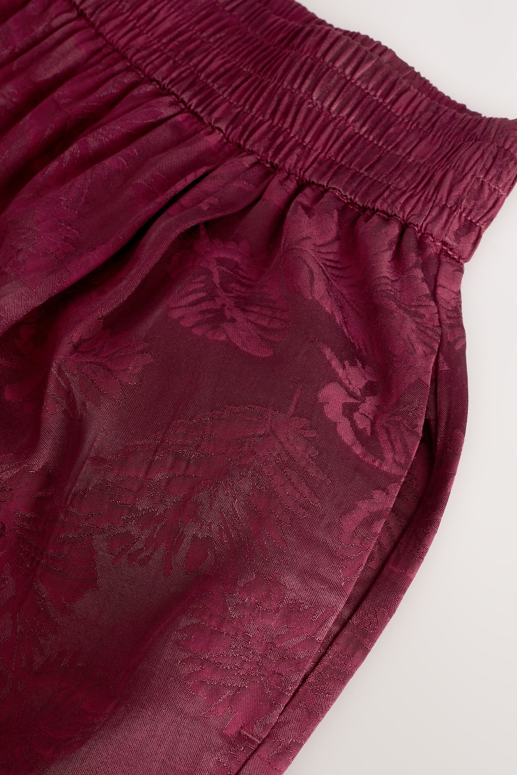 Next Haremshose Satin-Haremshose mit Jacquardmuster (1-tlg)