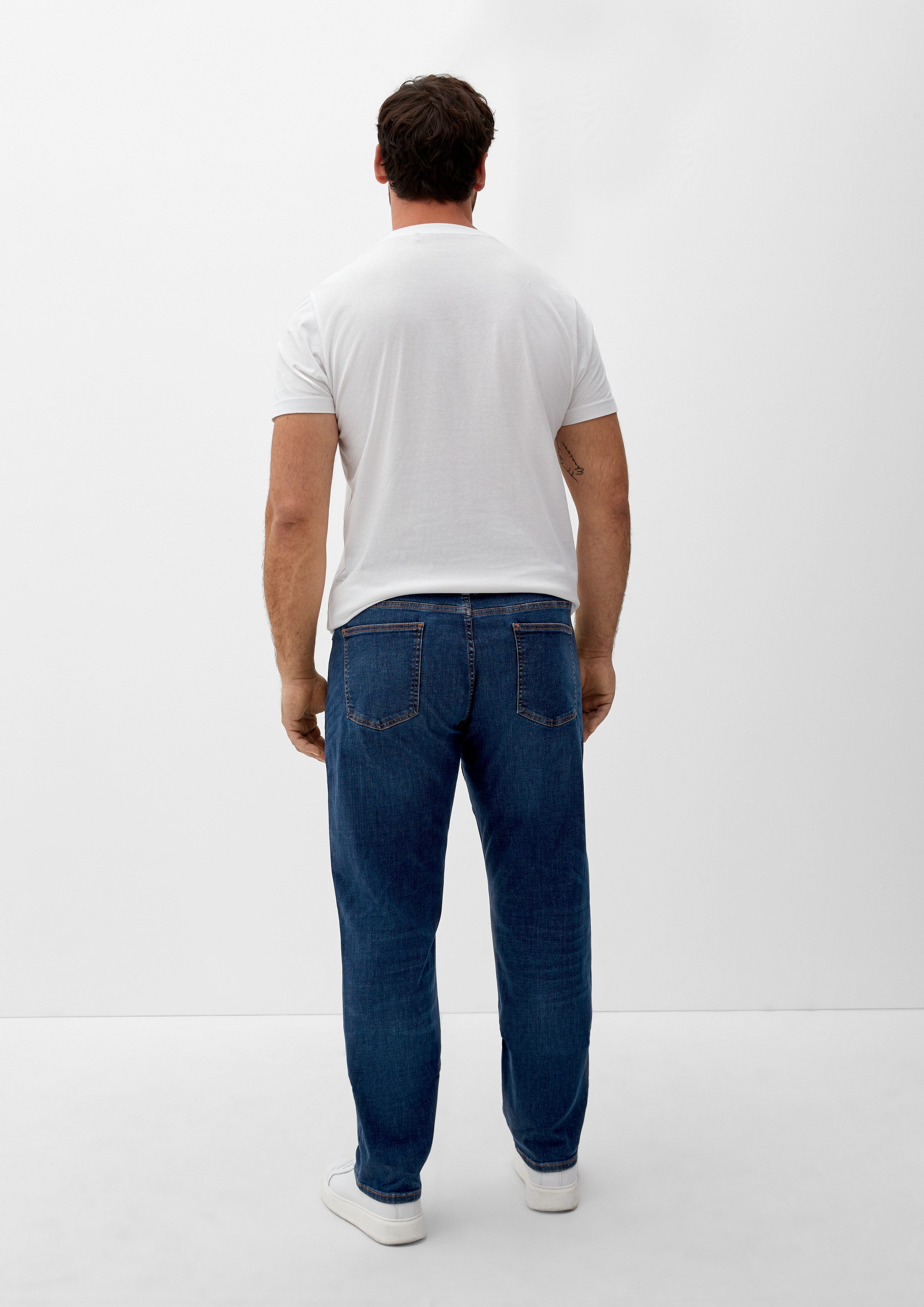s.Oliver T-Shirt Jeans-Hose YORK Regular: Jeans-Hose mit Straight leg