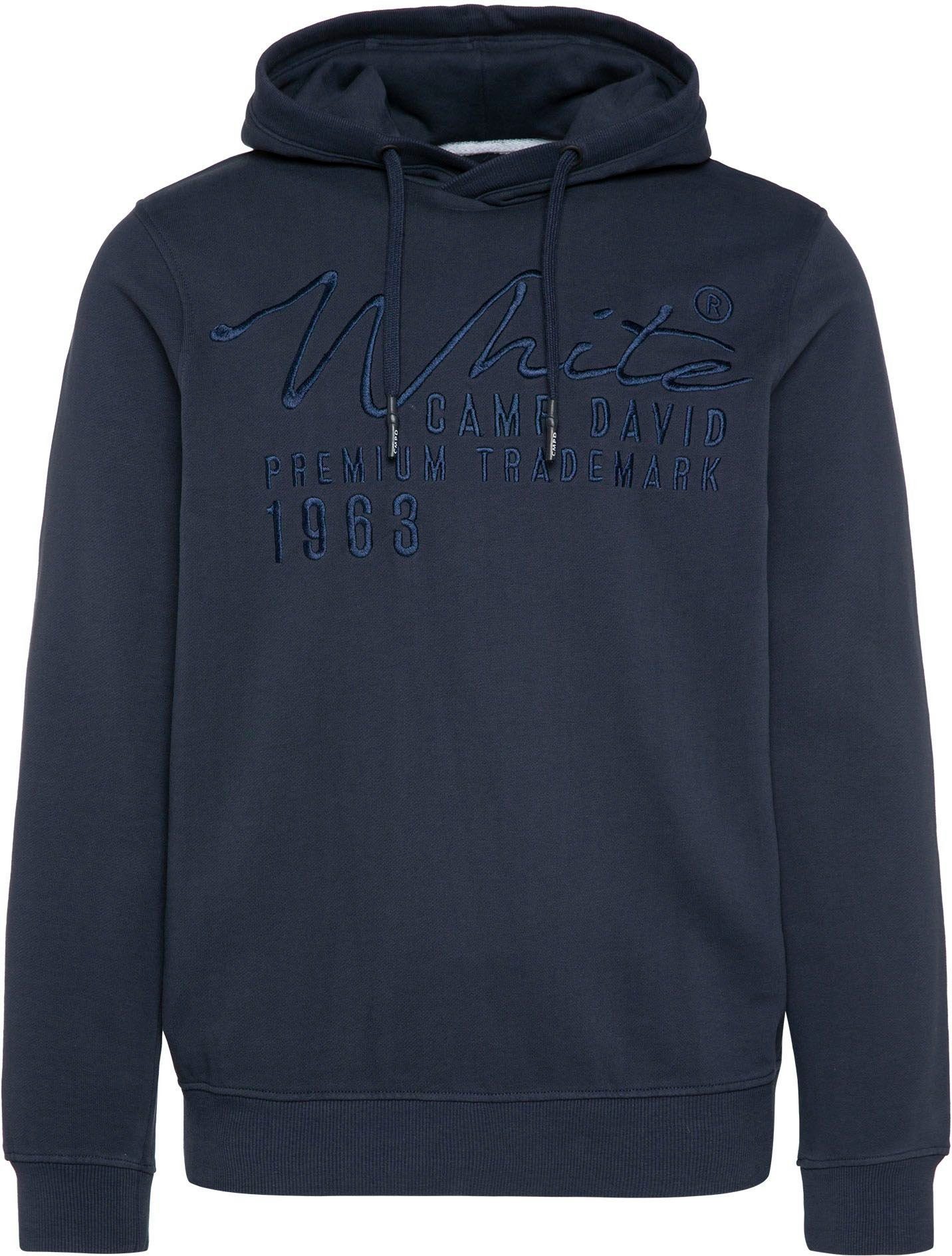 CAMP DAVID Kapuzensweatshirt mit Logostickerei absolute blue