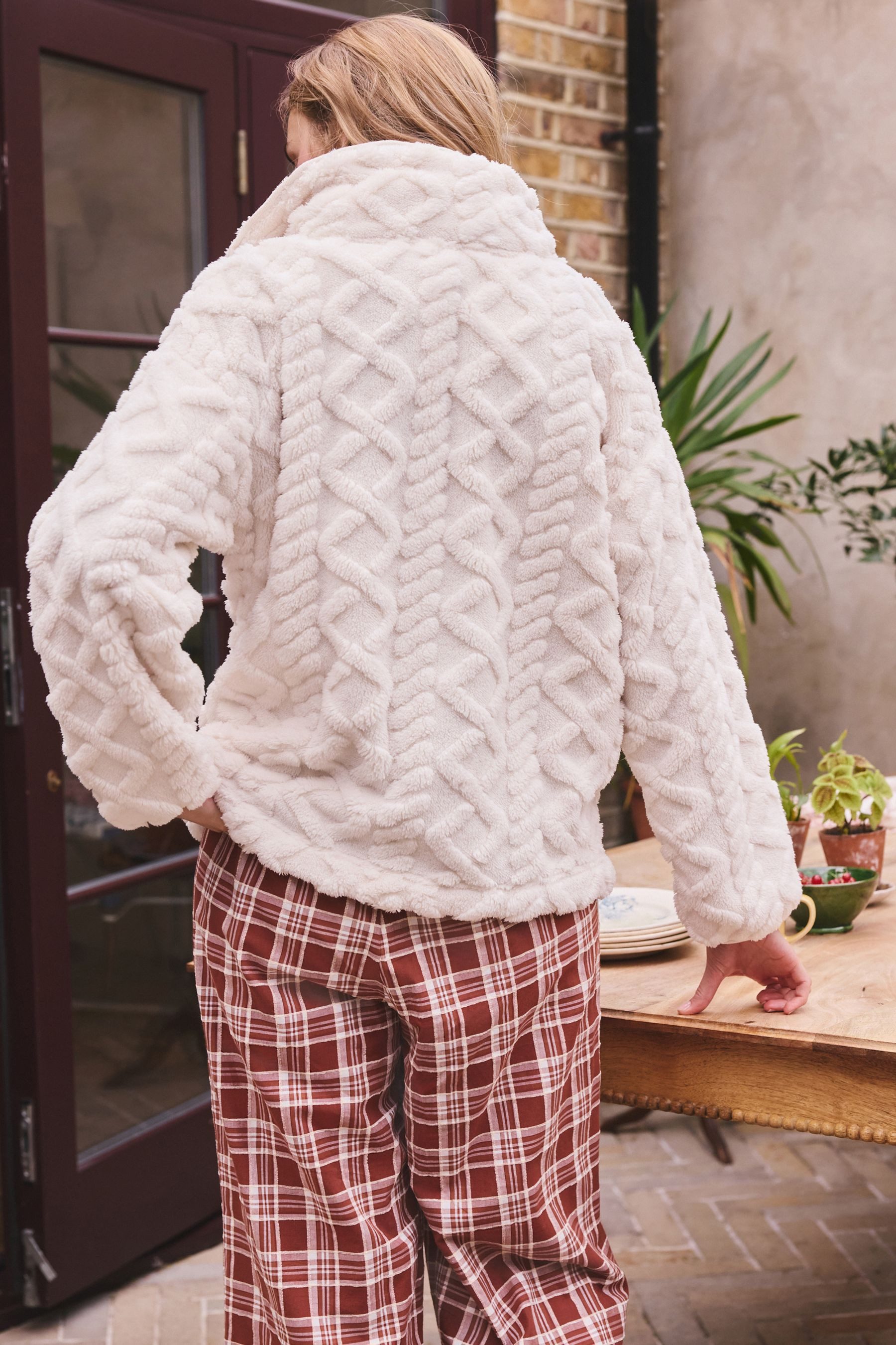 Next Fleecejacke Borg-Fleece mit halben Reißverschluss + Zopfmuster (1-St) – Bild 2 von 5
