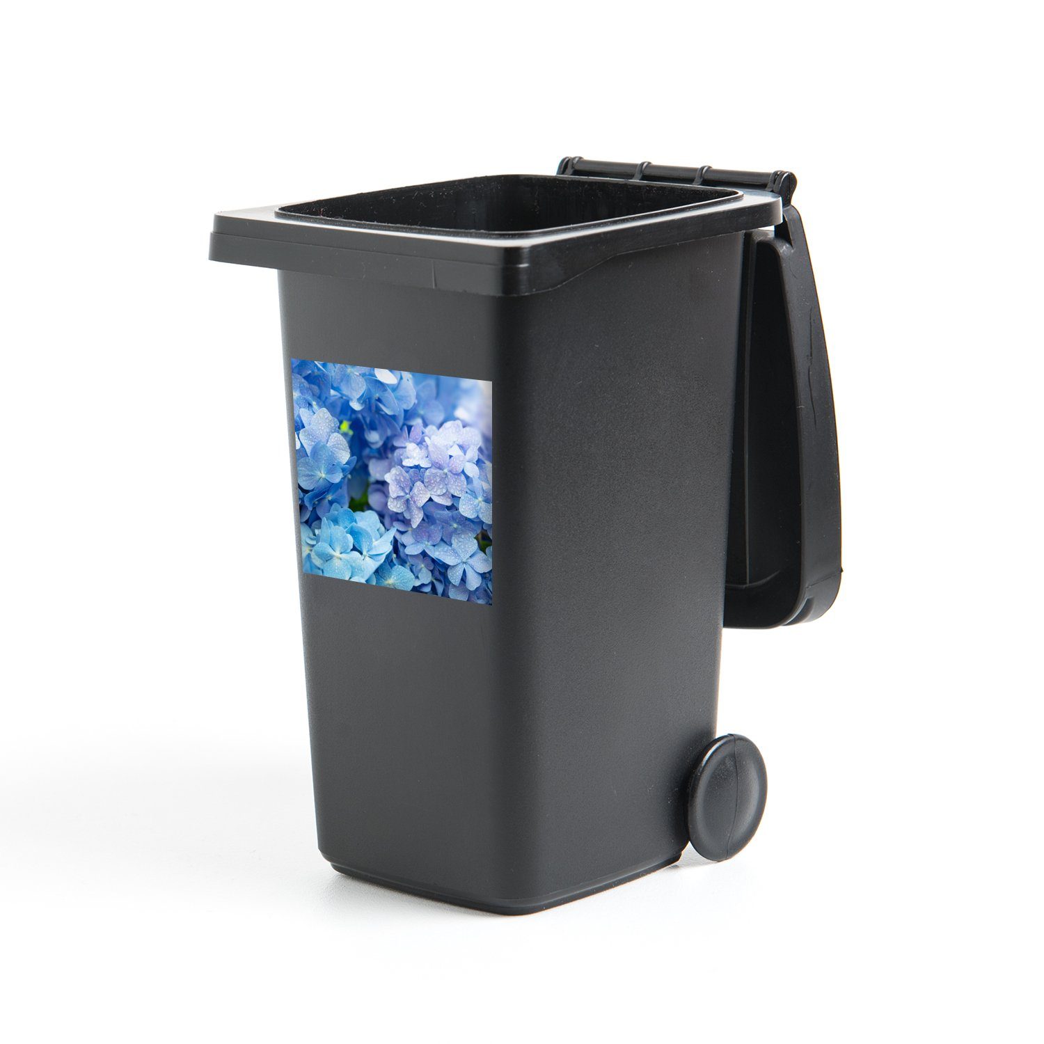 MuchoWow Wandsticker Hortensie - Wassertropfen - Floral - Botanisch - Blau (1 St), Mülleimer-aufkleber, Mülltonne, Sticker, Container, Abfalbehälter