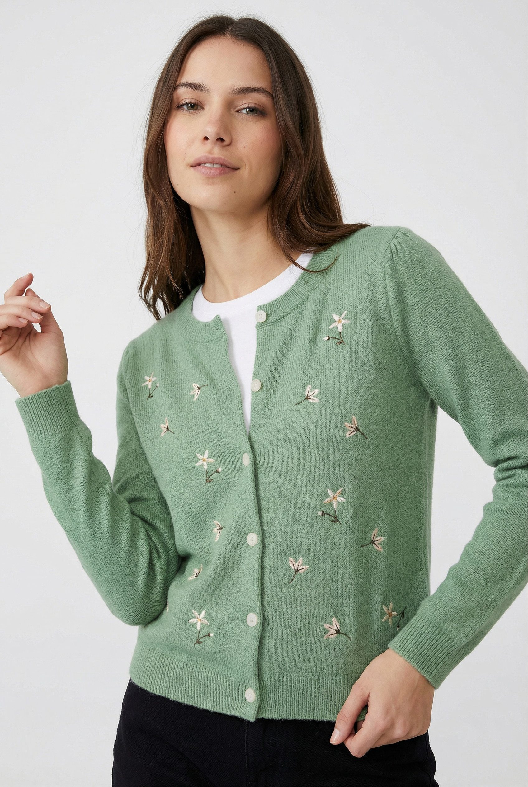Vero Moda Strickjacke VMFIORELLA EMB LS O-NECK SHORT CARD BOO mit Blumensti günstig online kaufen