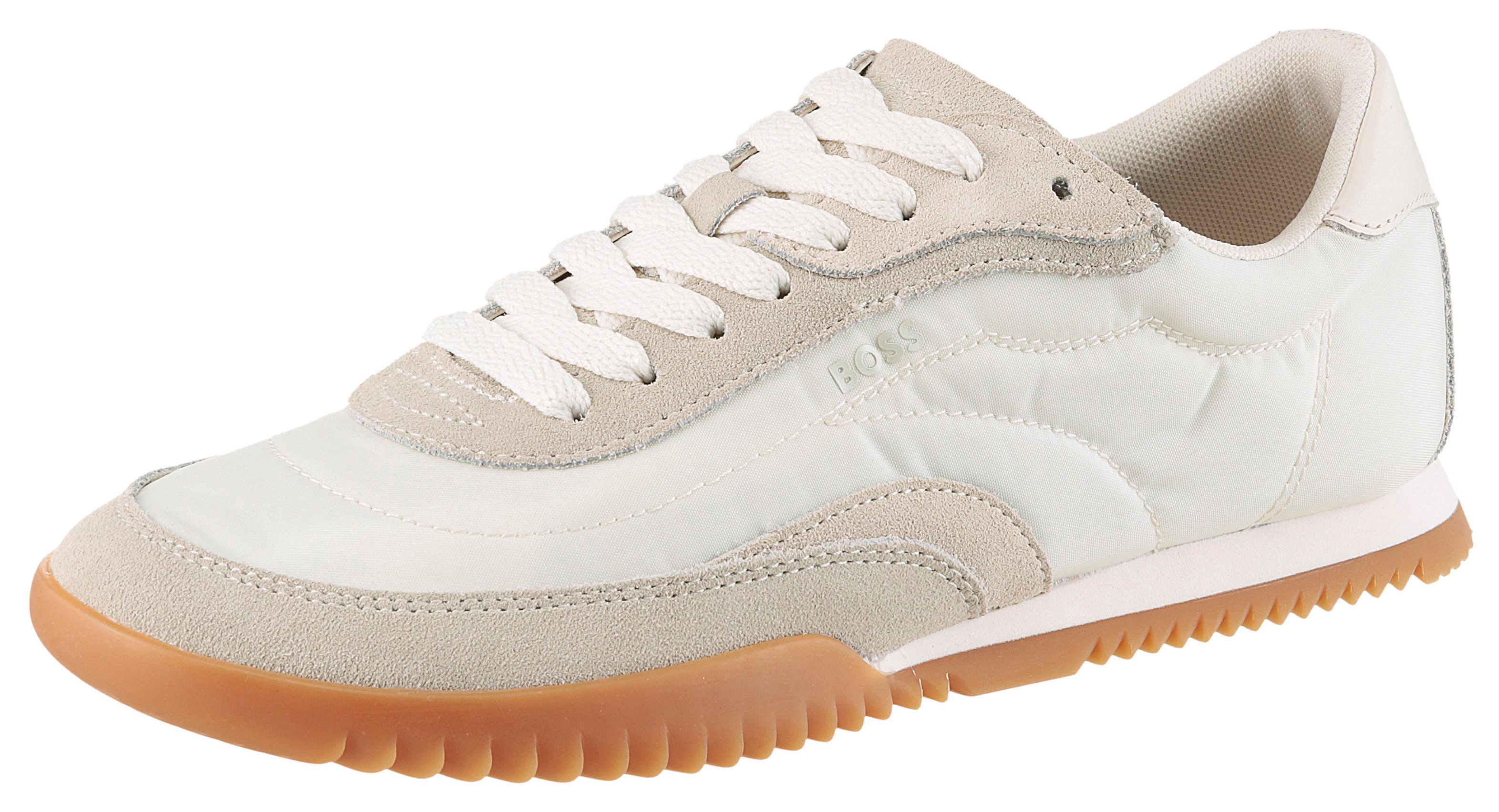 Carlynn Sneaker
