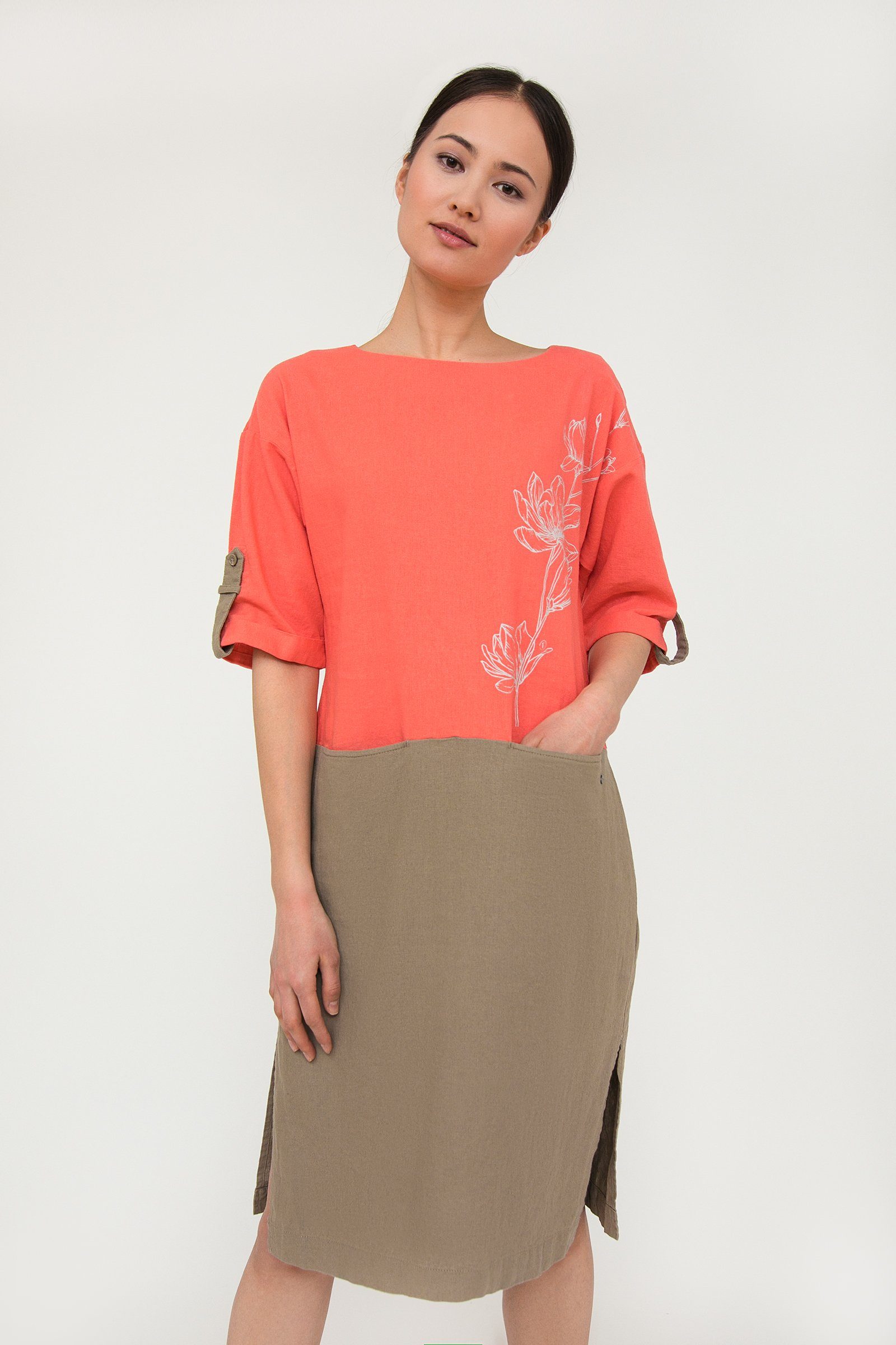 Finn Flare Jerseykleid in zweifarbigem Design