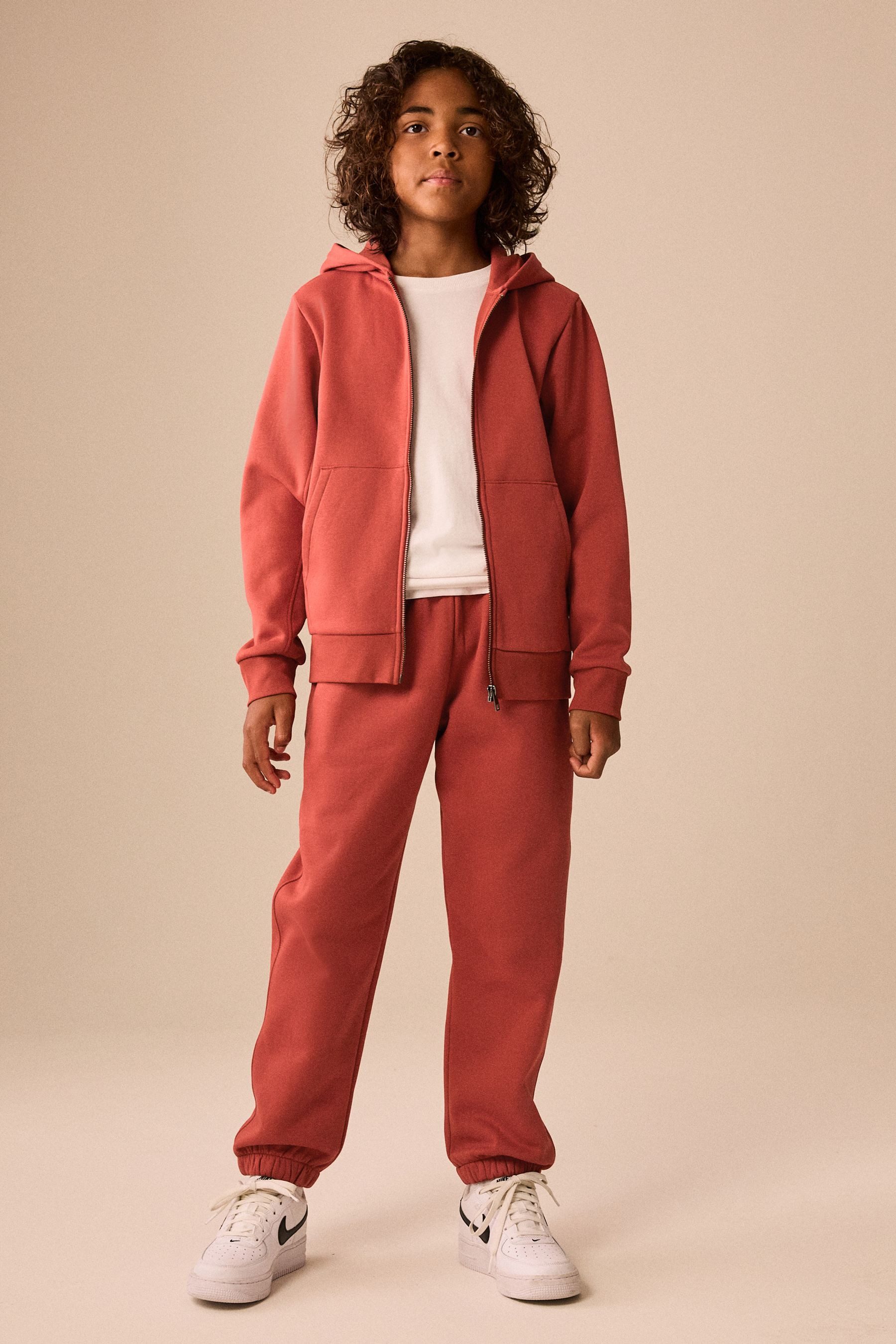 Next Hoodie Kapuzenjacke mit Reißverschluss und Hirsch (1-tlg)