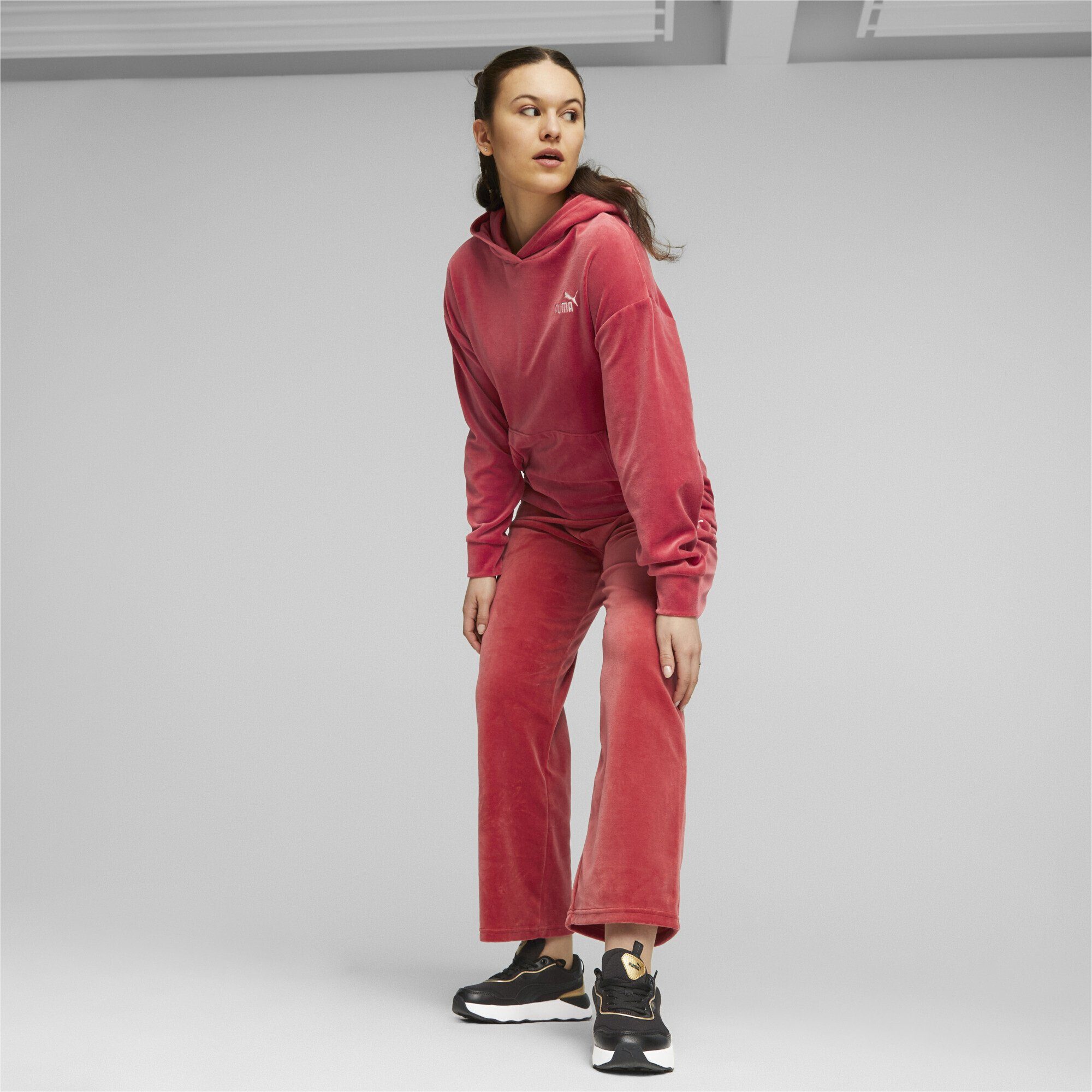 PUMA Leg-Hose Sporthose Red ESS+ Straight Astro Damen