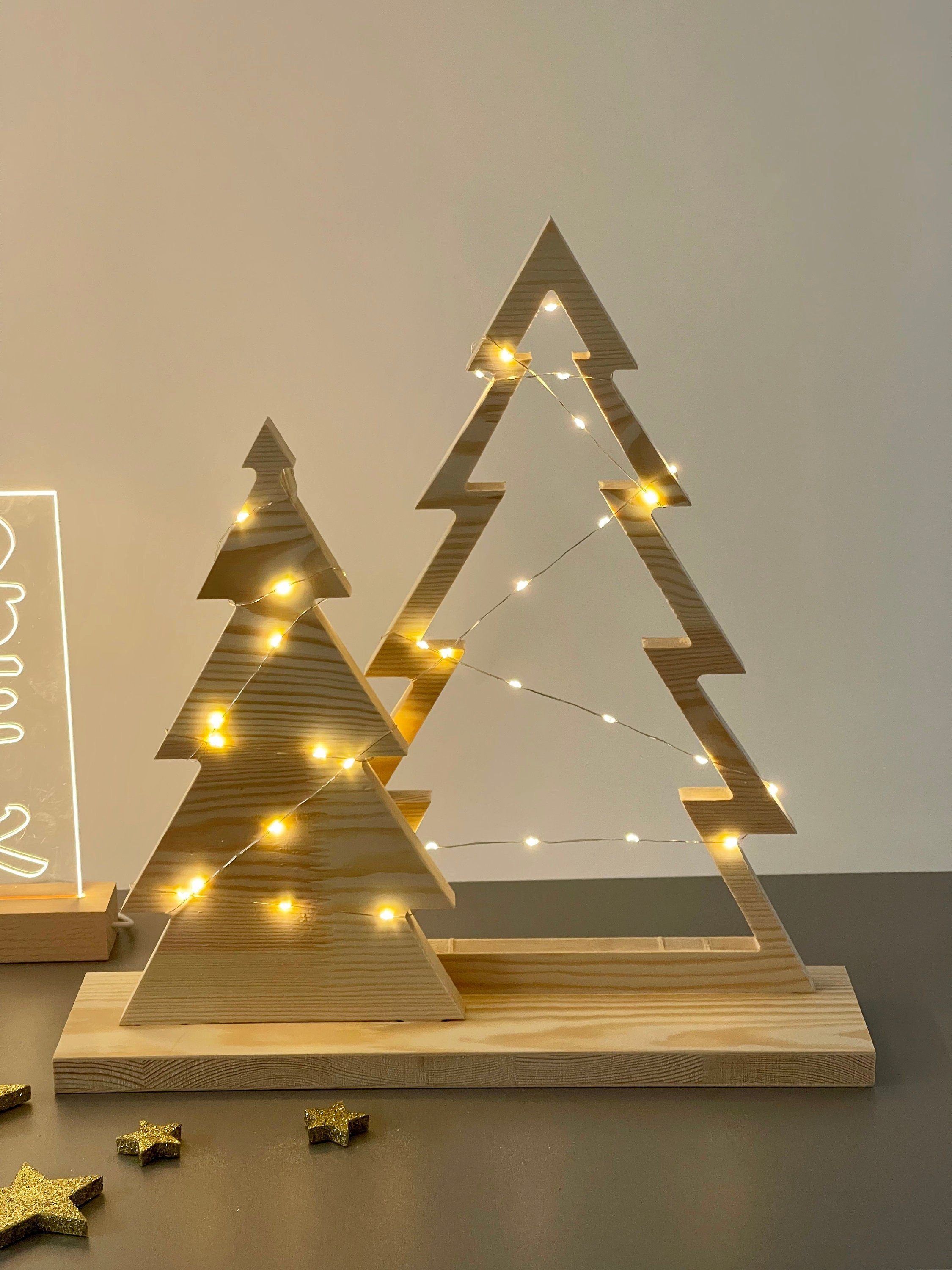 Kahyko Dekobaum (Naturbelassen), Weihnachtsbaum-Ensemble aus Holz mit LED  Beleuchtung / Timer - Tannenbaum aus Holz