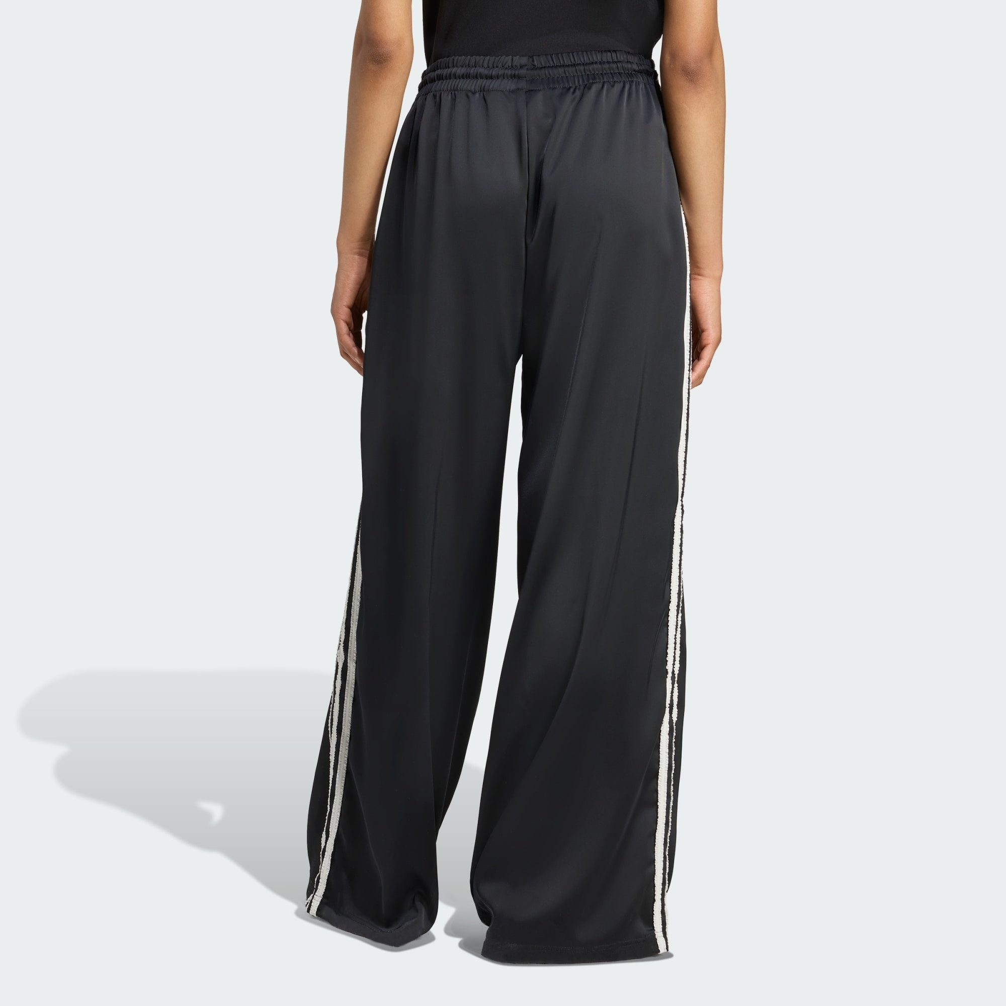 adidas Originals Laufshorts günstig online kaufen