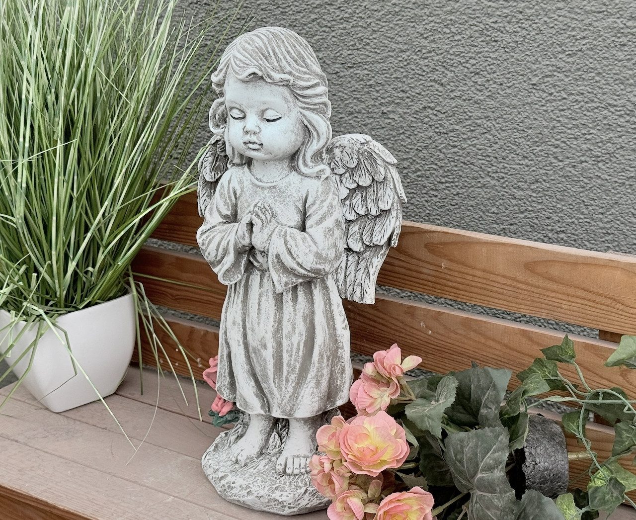 Stone and Style Engelfigur Frostfeste Steinfigur Engel stehend groß