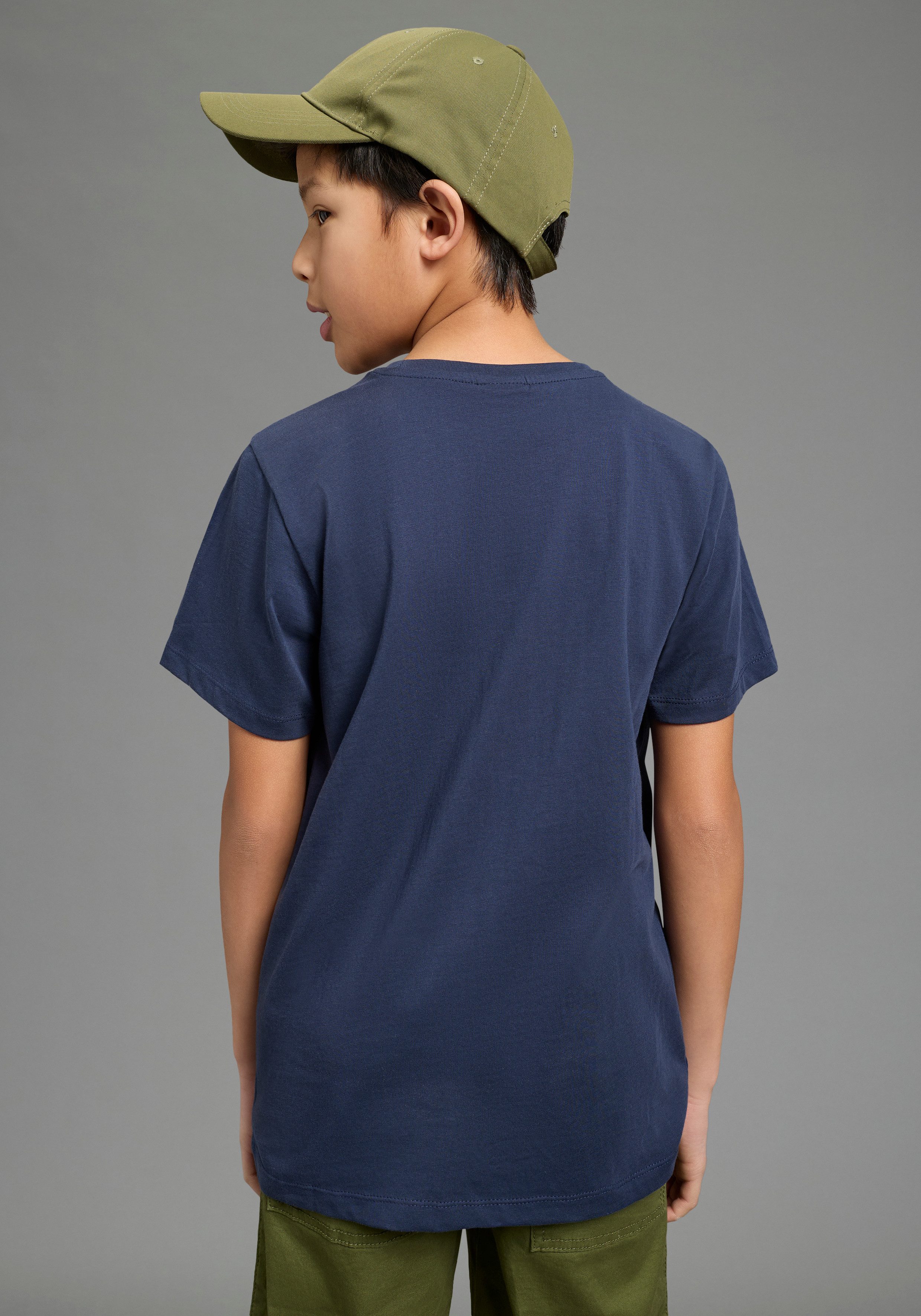 KIDSWORLD T-Shirt Mit Sprüche-Print: KEEP COOL... kurzärmelig, basic geschnitten, Rundhalsausschnitt, aus Baumwolle