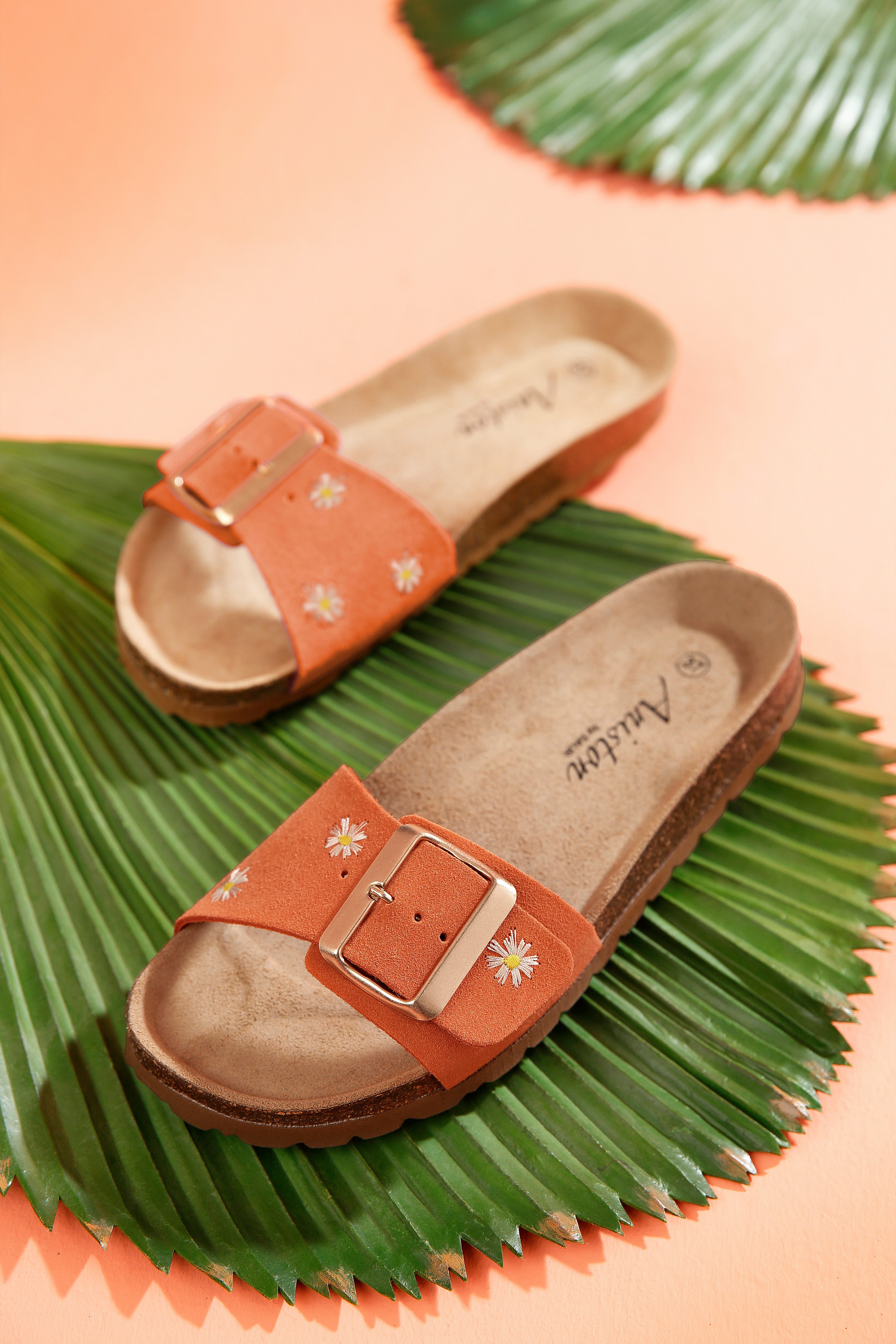 Aniston SHOES Pantolette Sommerschuh, Hausschuh, Urlaubsschuh - NEUE KOLLEK günstig online kaufen