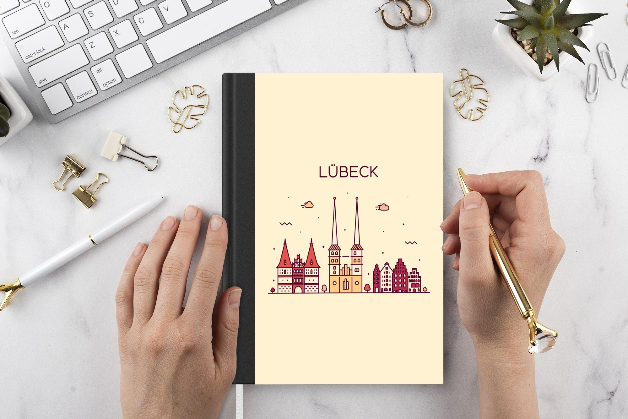 MuchoWow Notizbuch Lubeck - Deutschland Skyline, Merkzettel, - Notizheft, Haushaltsbuch 98 Journal, A5, Tagebuch, Seiten