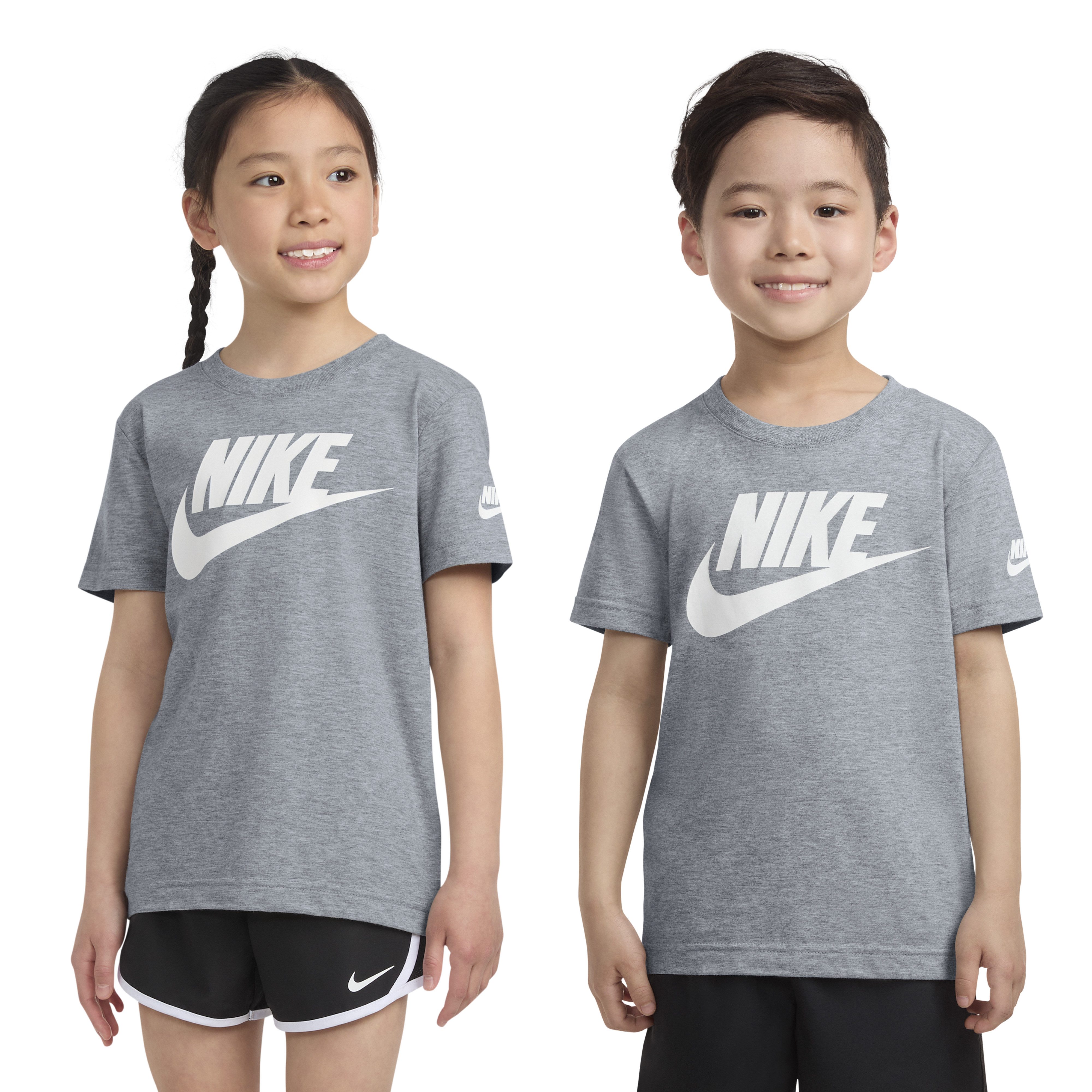 Nike Sportswear T-Shirt für Kinder, aus Baumwolle und Polyester, pflegeleicht