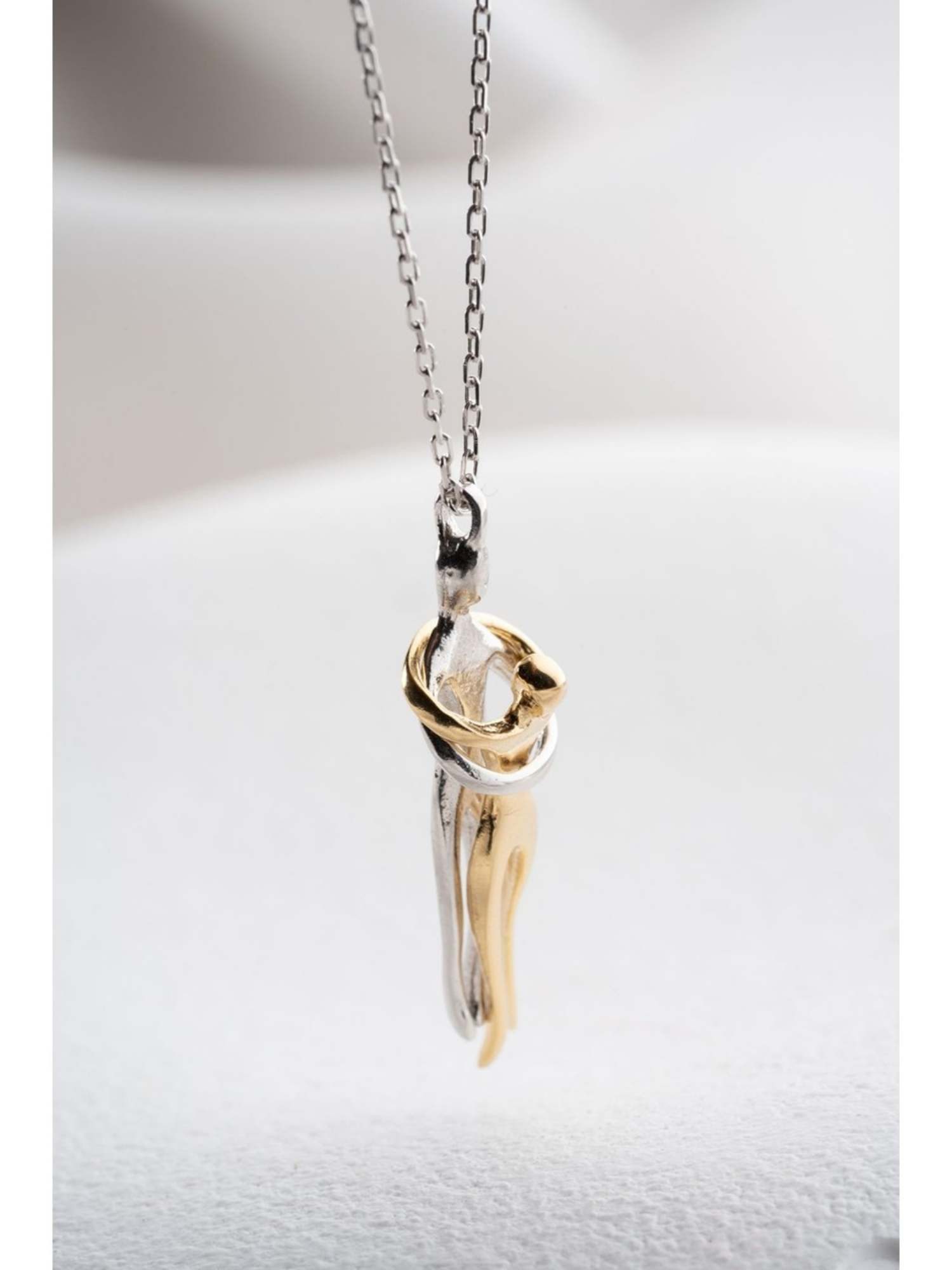 Nisan Kette und Anhänger Set, 925er Silber Halskette mit Umarmendem Liebesp günstig online kaufen