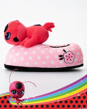 Corimori Miraculous Ladybug Plüsch-Hausschuhe Kwami Plagg und Tikki für Erwach Plüsch Hausschuhe (Packung) EU Einheitsgröße 34-44, Plüsch Pantoffeln, Schuhe