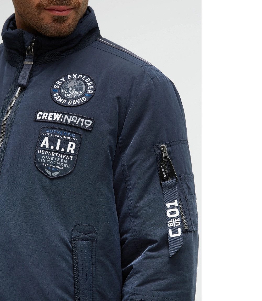CAMP DAVID Winterjacke Wattierter Fliegerblouson mit Label Patches blue navy