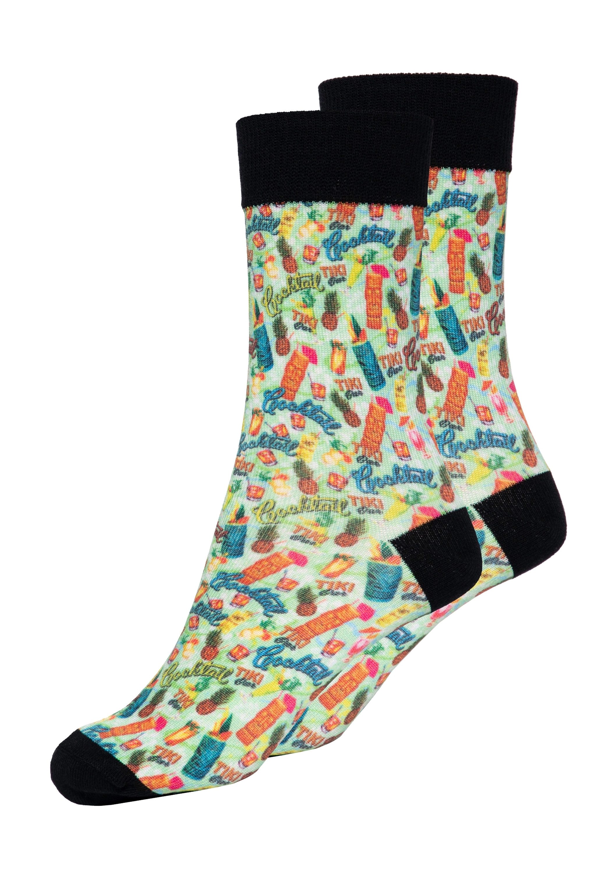 KingKerosin Socken Tiki Cocktail im Tiki-Allover-Print günstig online kaufen