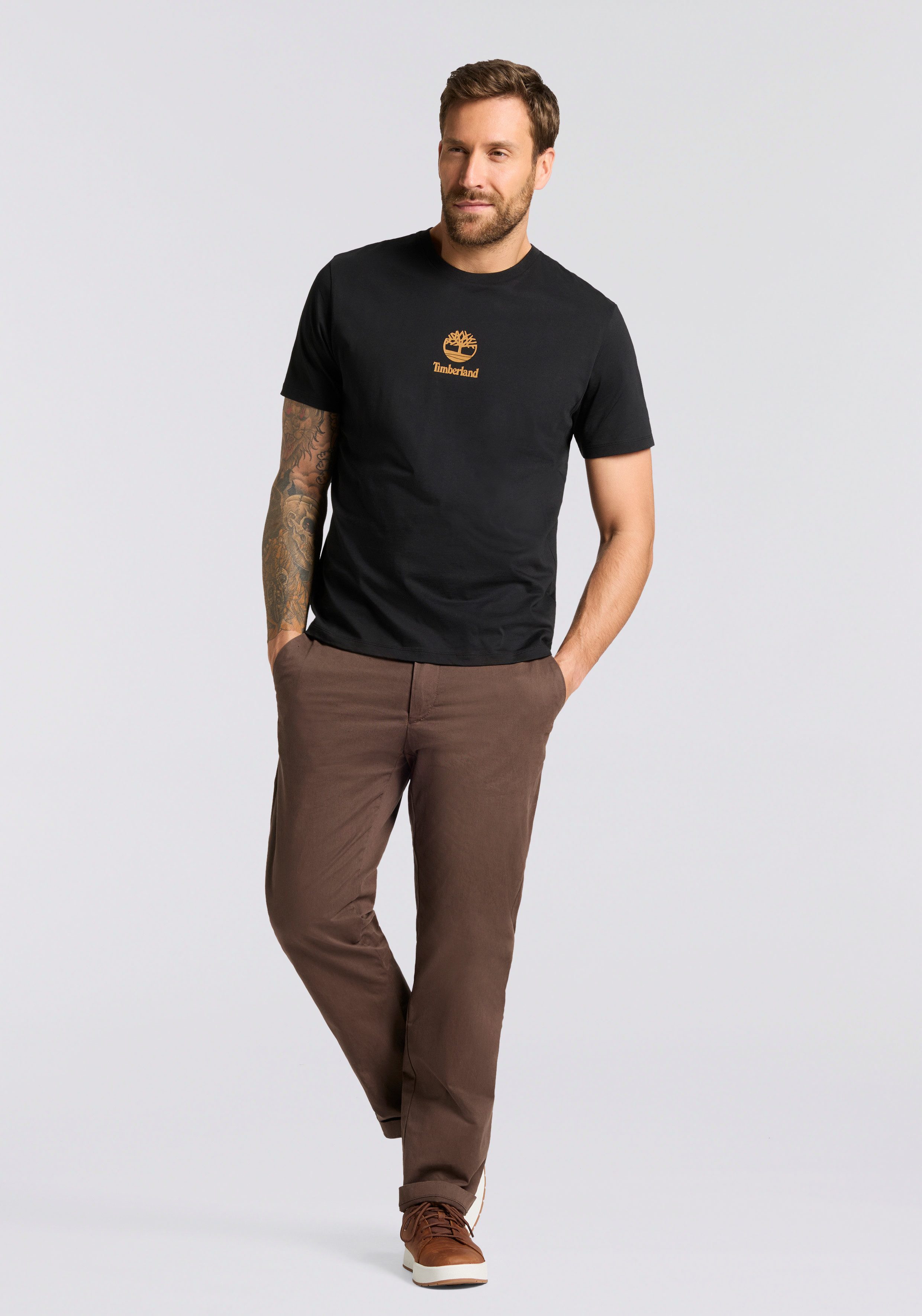 Timberland T-Shirt Print Stack Logo Short Sleeve Tee Kurzarm-Design, mit Rundhalsausschnitt mit Rippbündchen, aus Baumwolle