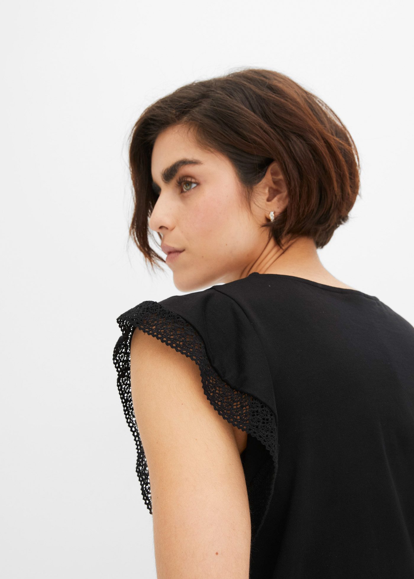 bonprix T-Shirt bequeme Passform, ärmellos, für vielseitige Anlässe, aus Ba günstig online kaufen