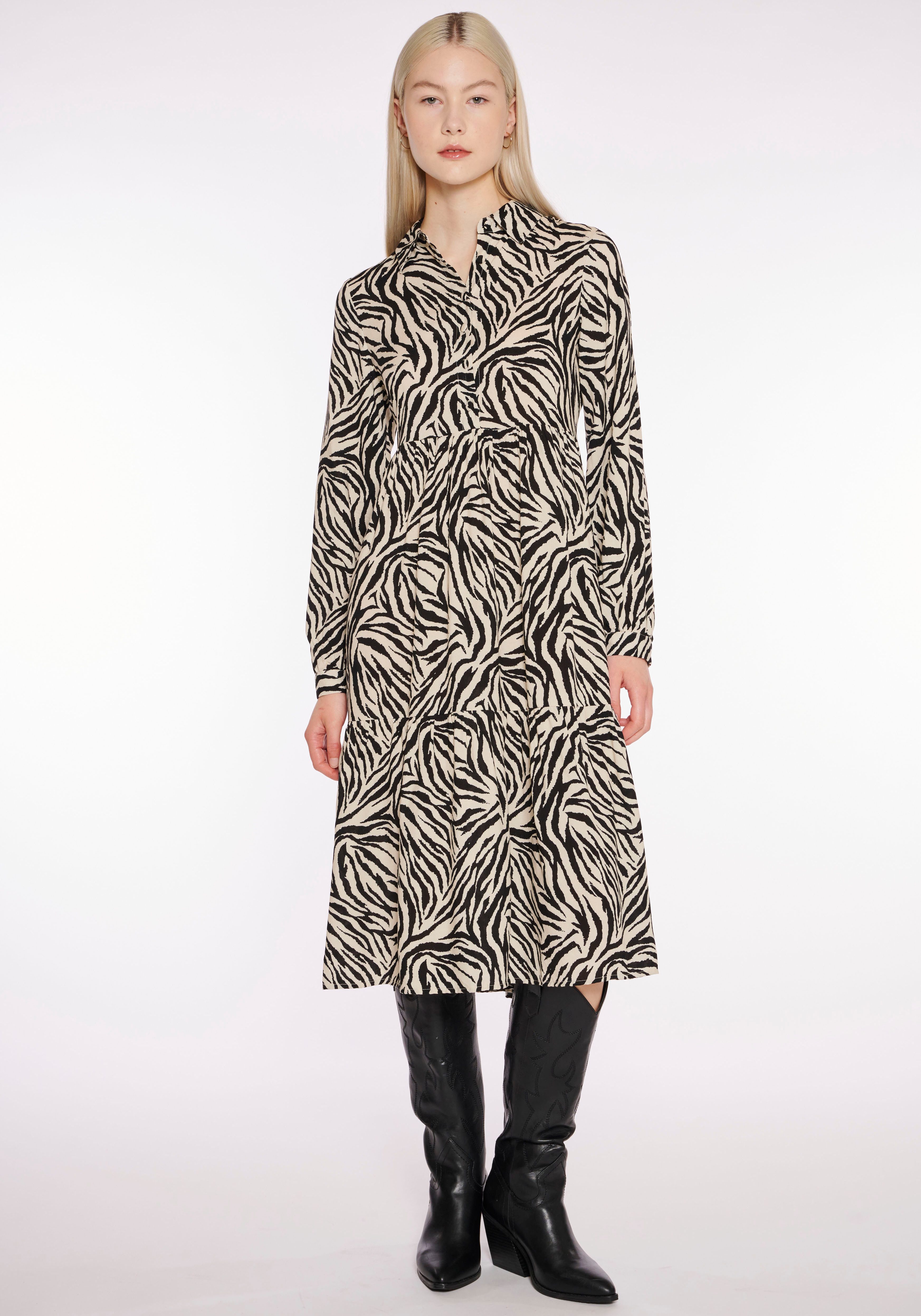 HaILY’S Maxikleid MD V DR Mi44ri Sommerkleid, mit Volant günstig online kaufen