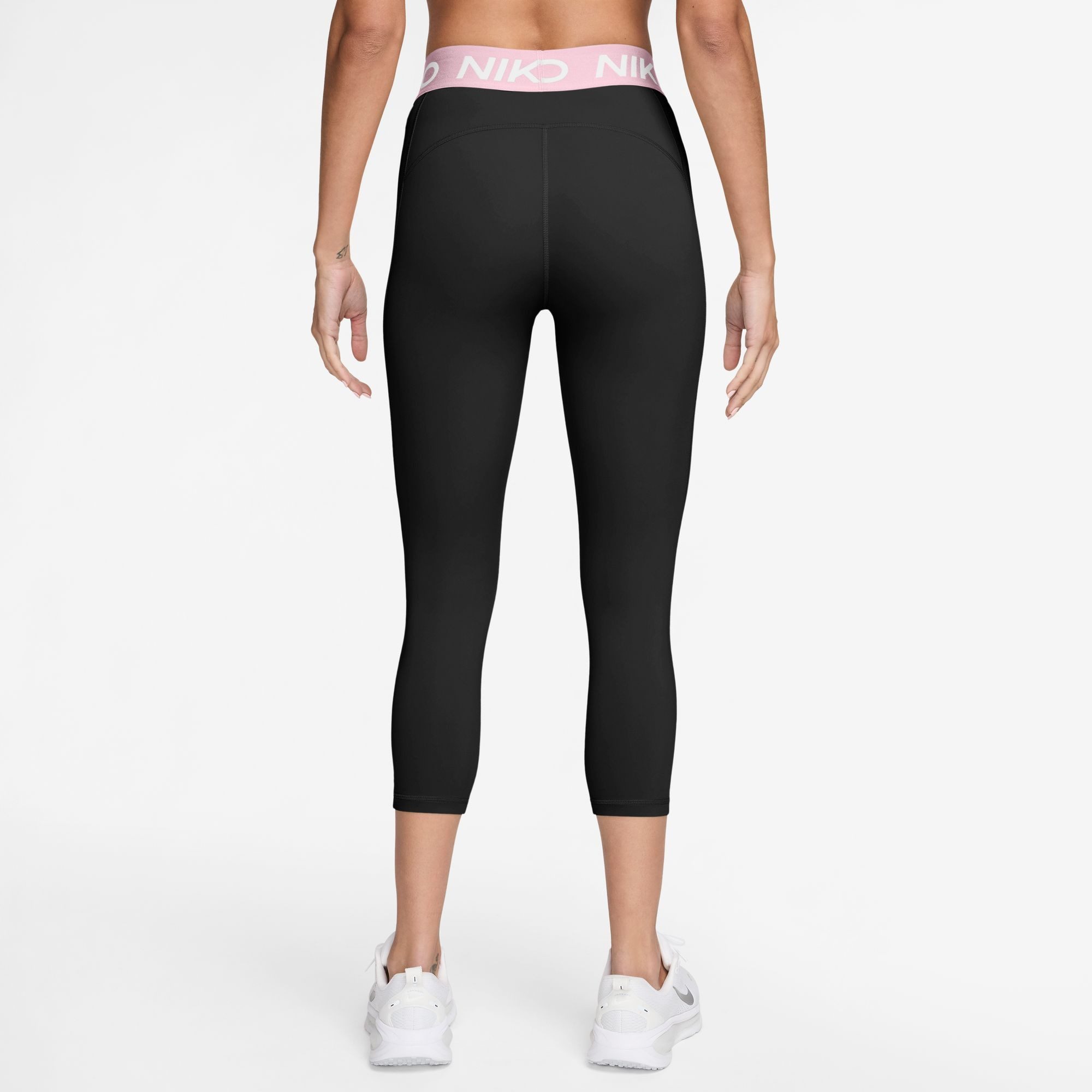 Nike Trainingstights W NP DF 365 MR TIGHT USM schnell trocknendes Material, atmungsaktiv, Nike Pro