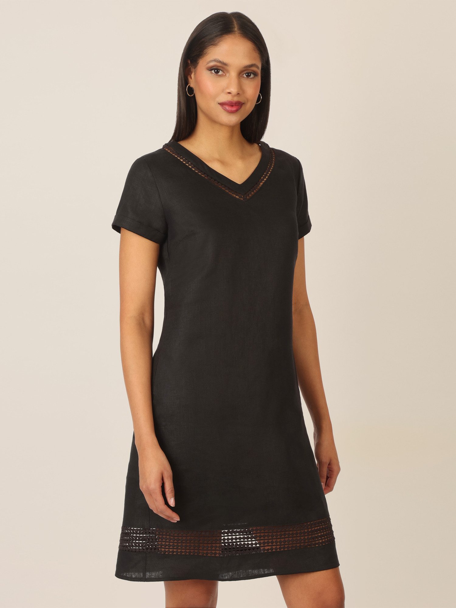 mint & mia Midikleid mit V-Ausschnitt und Spitzensaum