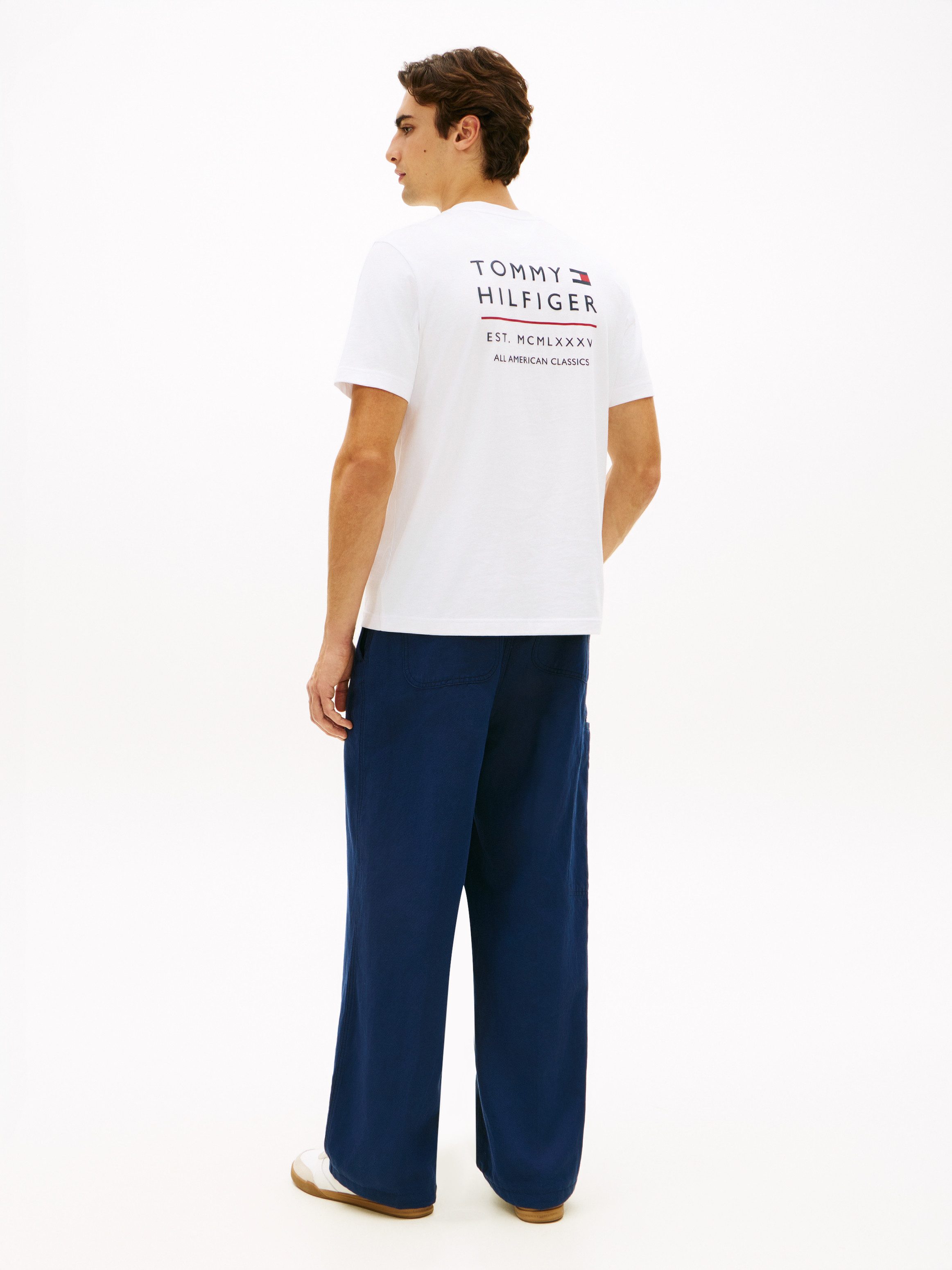 Tommy Hilfiger T-Shirt BRAND LOVE EMBRO STACK mit großem Rückenprint, regular fit – Bild 5 von 5