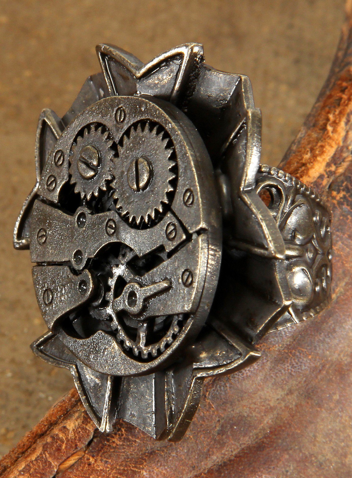 Elope Kostüm Steampunk Ring Uhrwerk antik, Elegant schmückendes Accessoire in charakteristischer Steampunk-Optik