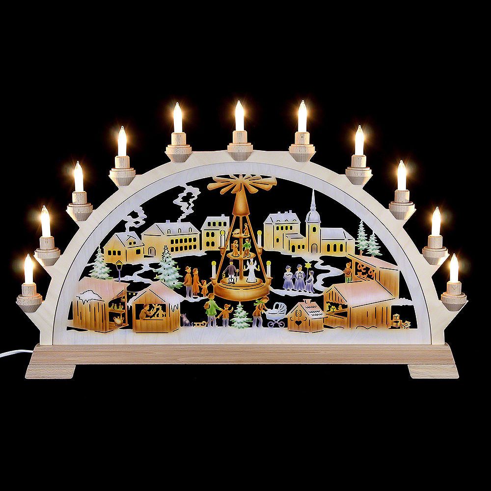 Kunstgewebe Taulin Schwibbogen Schwibbogen Weihnachtsmarkt mit Pyramide, farbig (65x40cm) von Kunstge