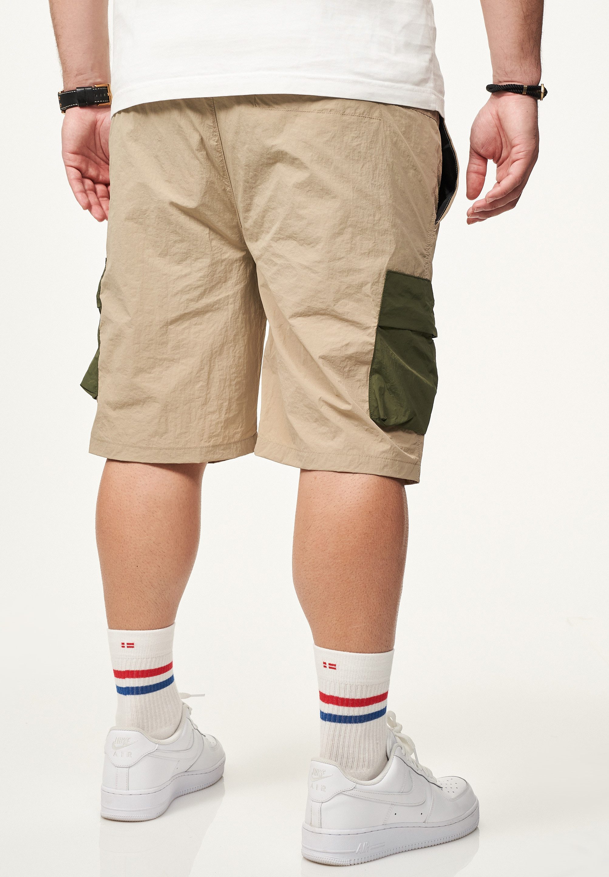 SOULSTAR Cargoshorts im Tech Utility-Style für Herren aus leichtem Nylon Regular-Fit Kurze Hose mit Gummibund & Klickverschluss - Sommer-Shorts Bermuda – Bild 5 von 5