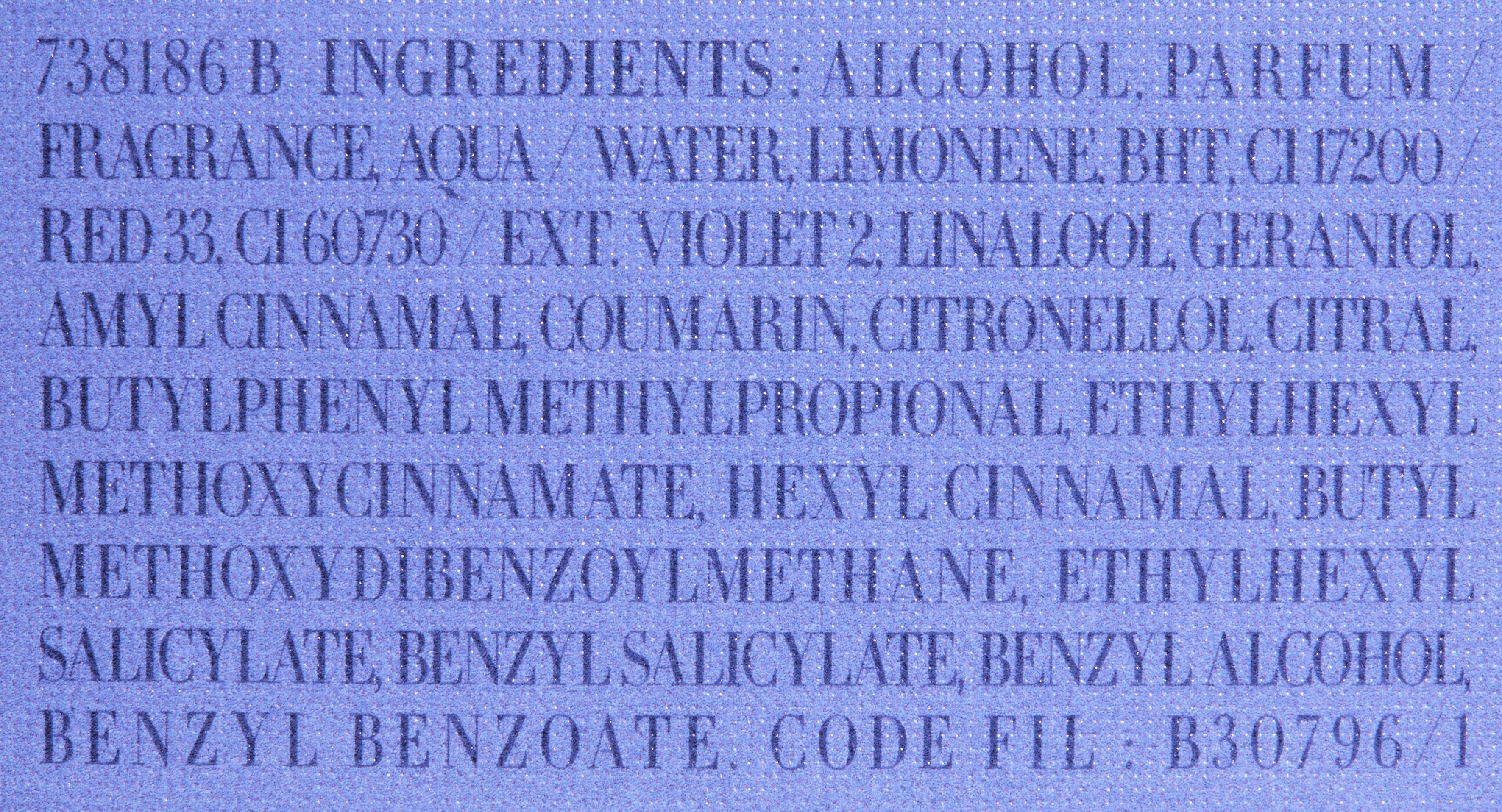 Giorgio Armani Eau de Parfum CODE FEMME, EDP mit blumig-frischer Duftnote