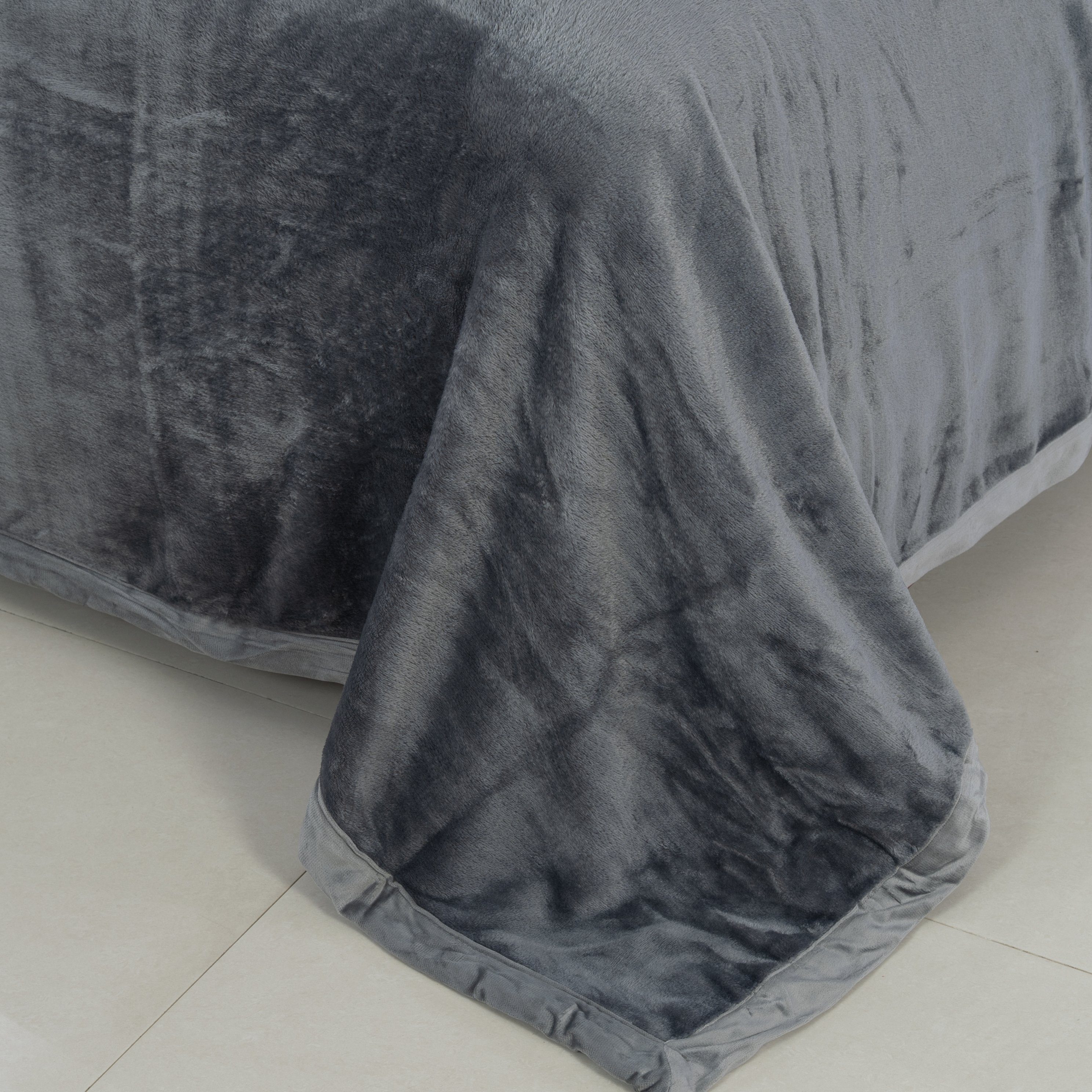 Wolldecke / 150x200cm / Kuscheldecke / Schlafdecke / Uni, Brilliant, Kuschelweich