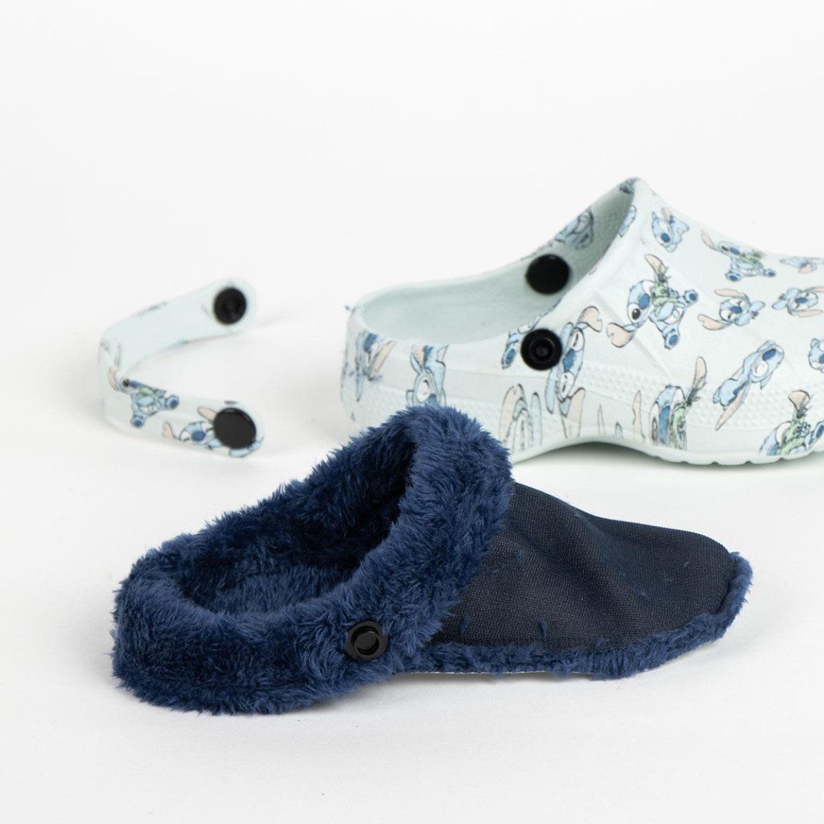 Cerda Disney Stitch Kinder Clog Hausschuhe – Fleece Slipper, Homewear Clog – Bild 5 von 5
