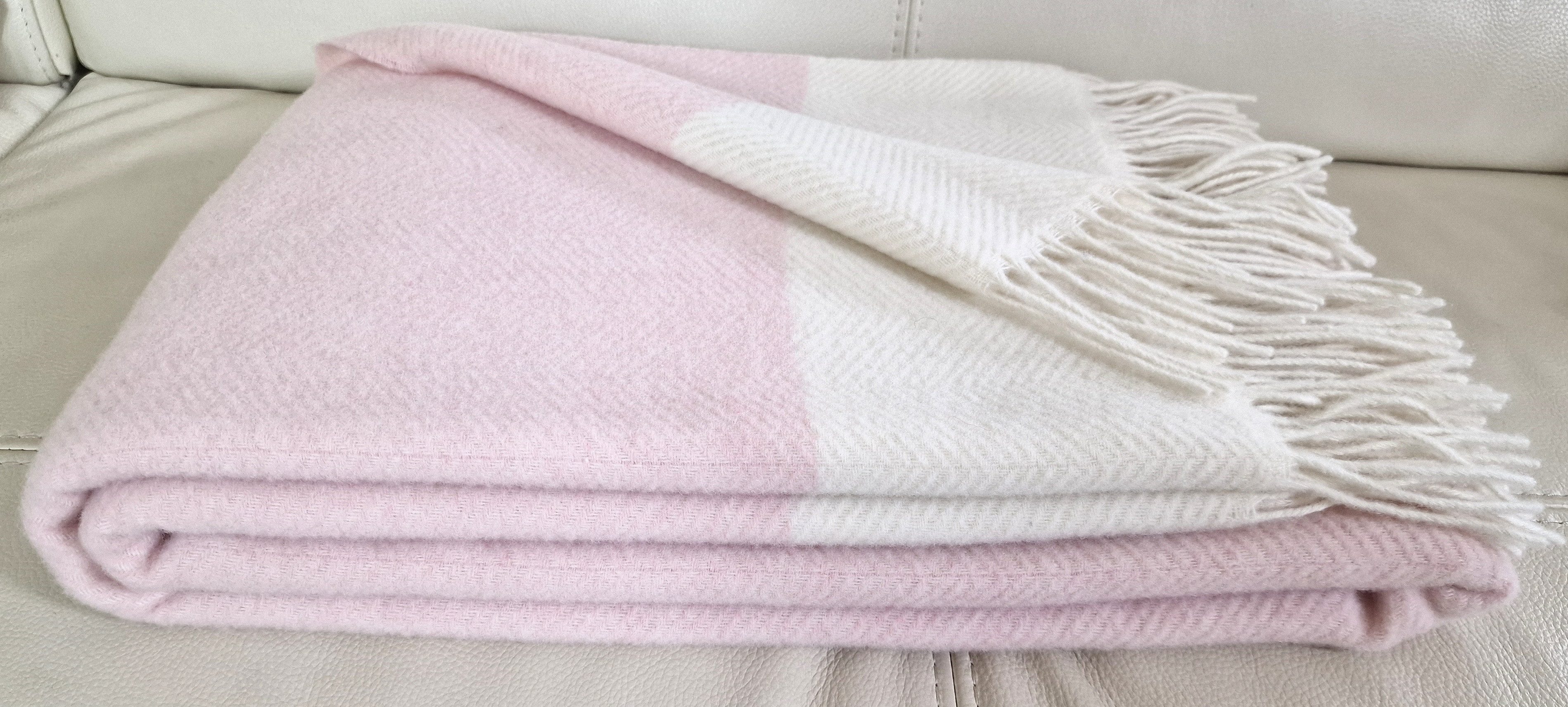 Wolldecke Merinowolldecke Plaid "FARO" Merinowolle-Kaschmir-Mix 140 x 200 cm, STTS