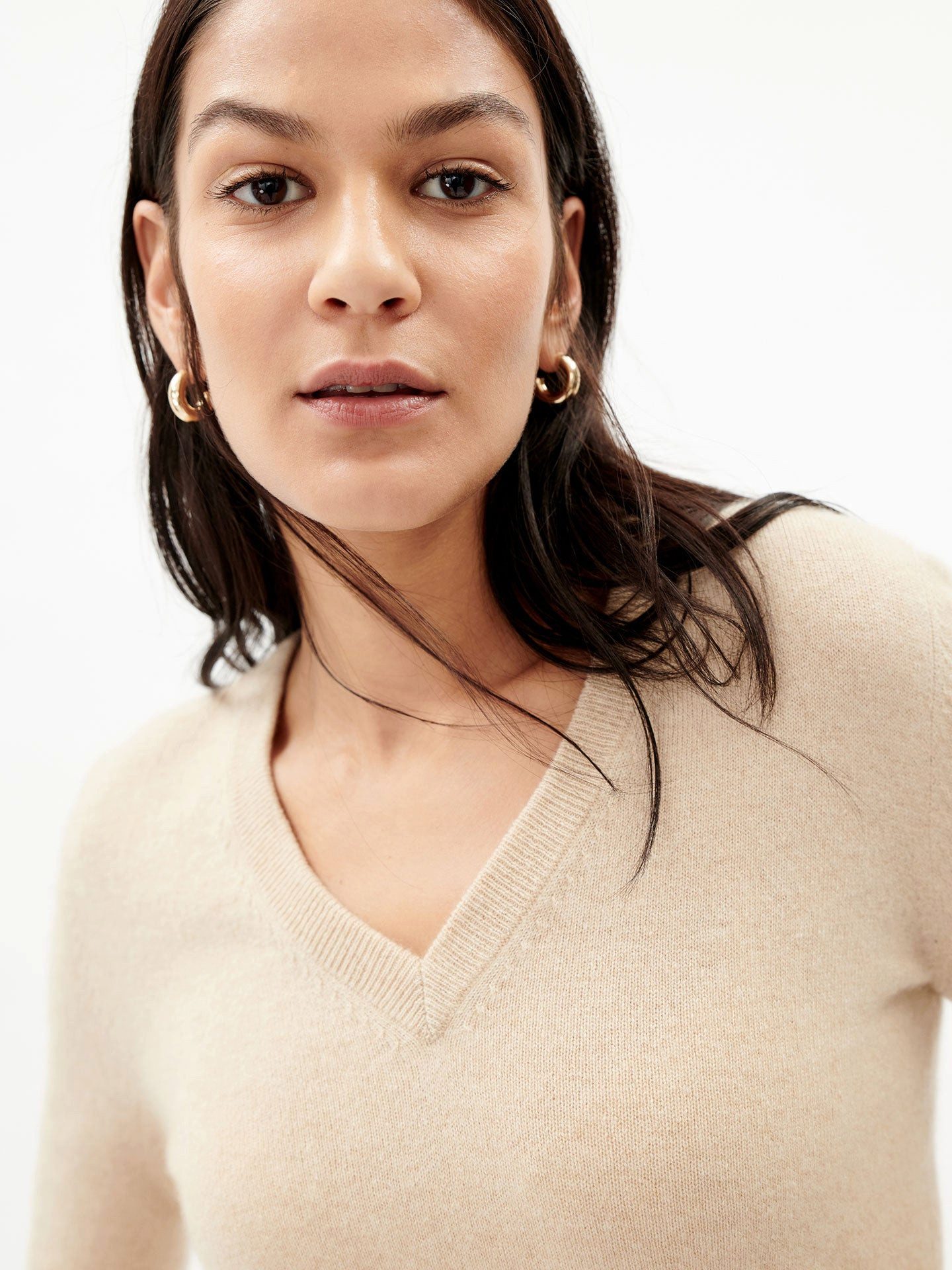 GOBI Cashmere V-Ausschnitt-Pullover Naturfarbe Basic V-Ausschnitt günstig online kaufen